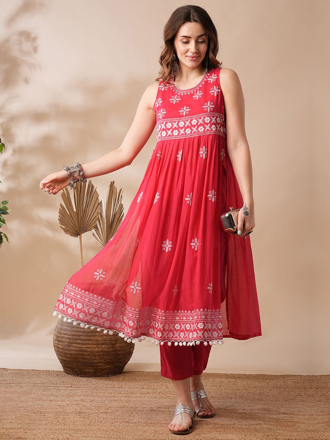 

Globus Red Ethnic Motifs Embroidered High Slit Thread Work Pure Cotton Kurta with Trousers