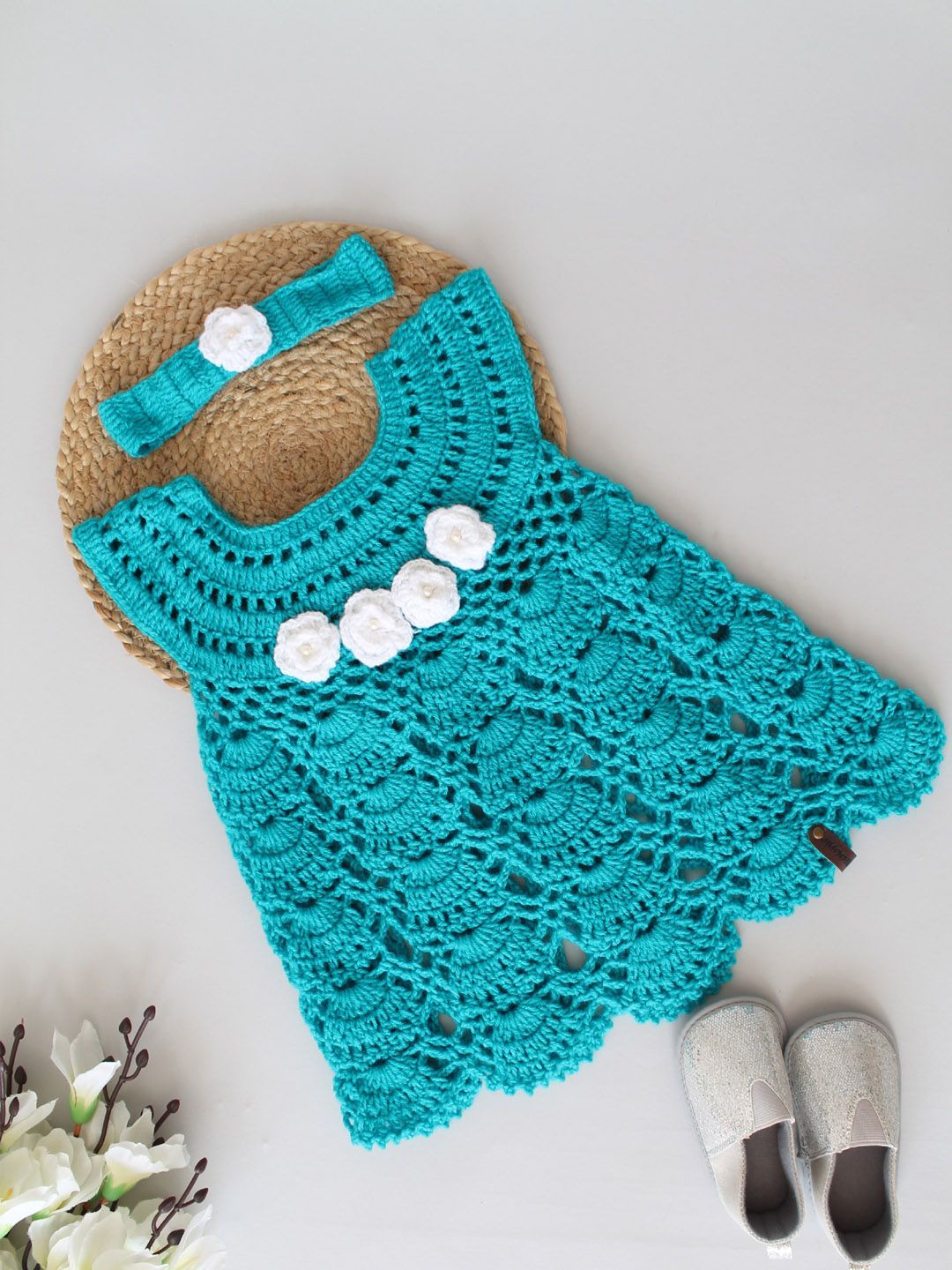 

Woonie Girls Round Neck Sleeveless Applique Details Crochet Cotton A-Line Dress, Turquoise blue