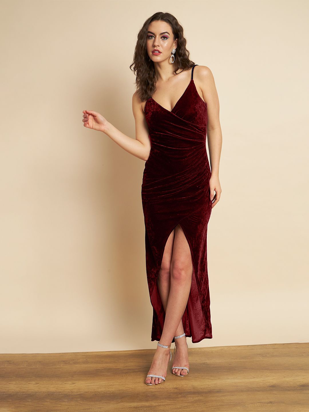 

TANDUL Solid Shoulder Straps Slit Maxi Dress, Maroon