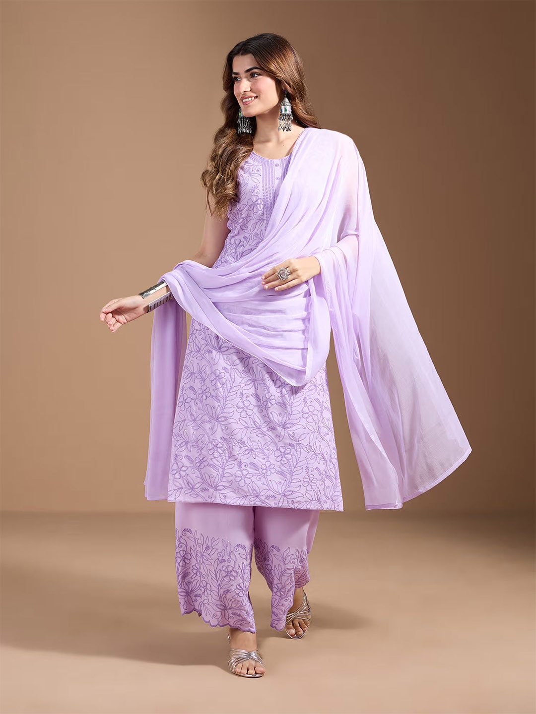 

Sangria Embroidered Straight Kurta, Lavender