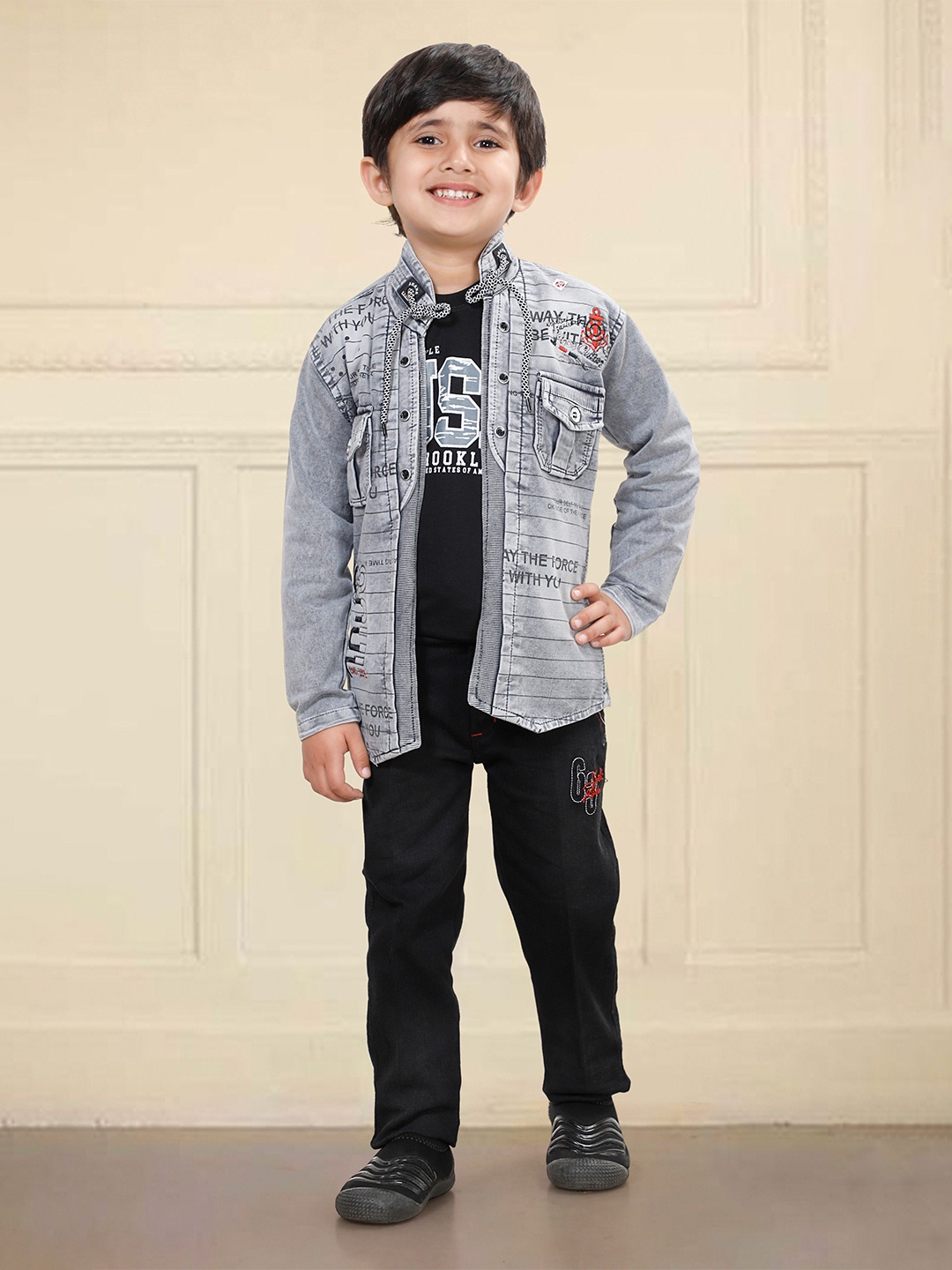 

BAESD Boys Printed Round Neck T-shirt And Shirt With Trousers, Grey