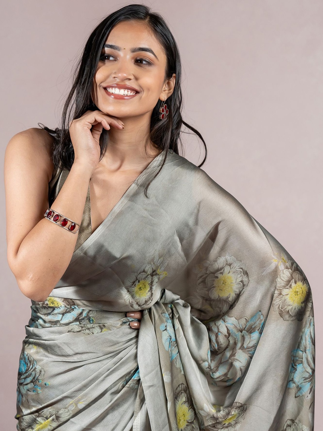

KALINI Floral Printed Ready to Wear Saree, Grey