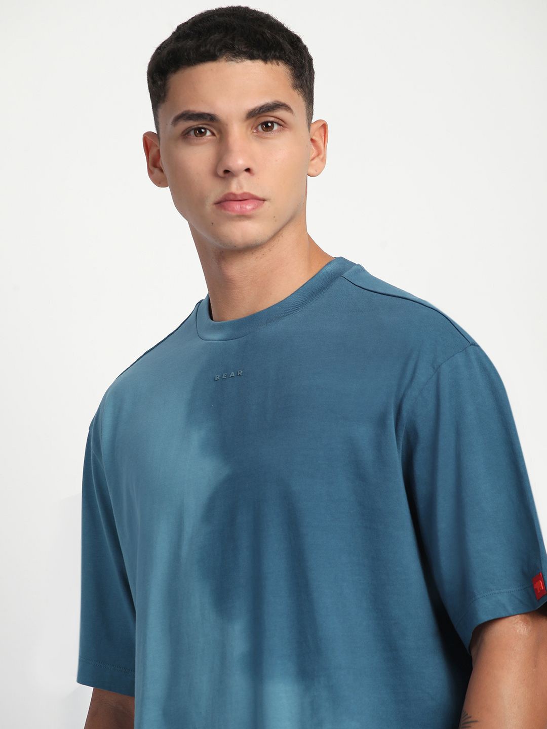

THE BEAR HOUSE Men Ombre Oversized Cotton T-shirt, Blue