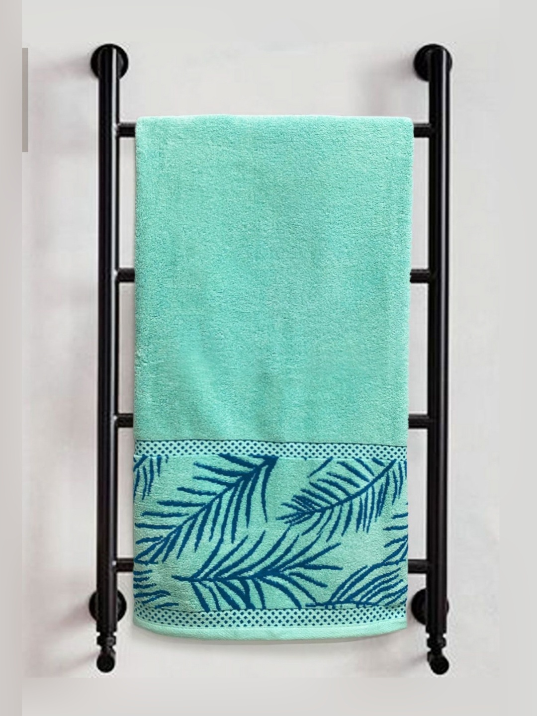 

Myntra Elegant Homes Sea Green & Blue Printed Pure Cotton 380 GSM Bath Towel