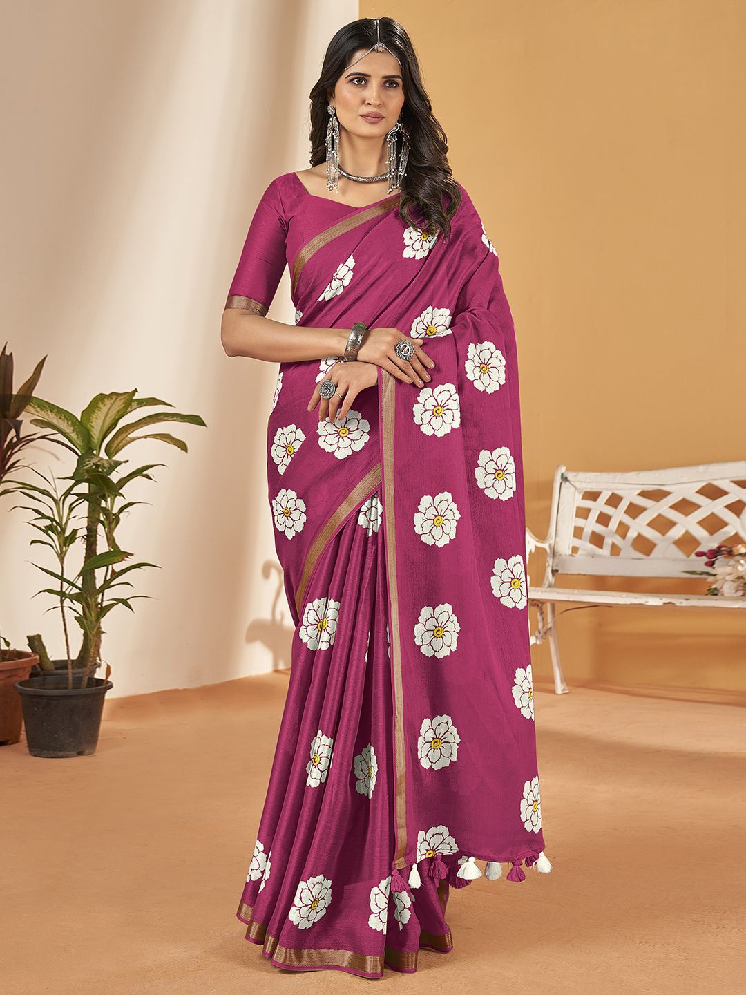 

Panzora Floral Zari Bagh Saree, Pink