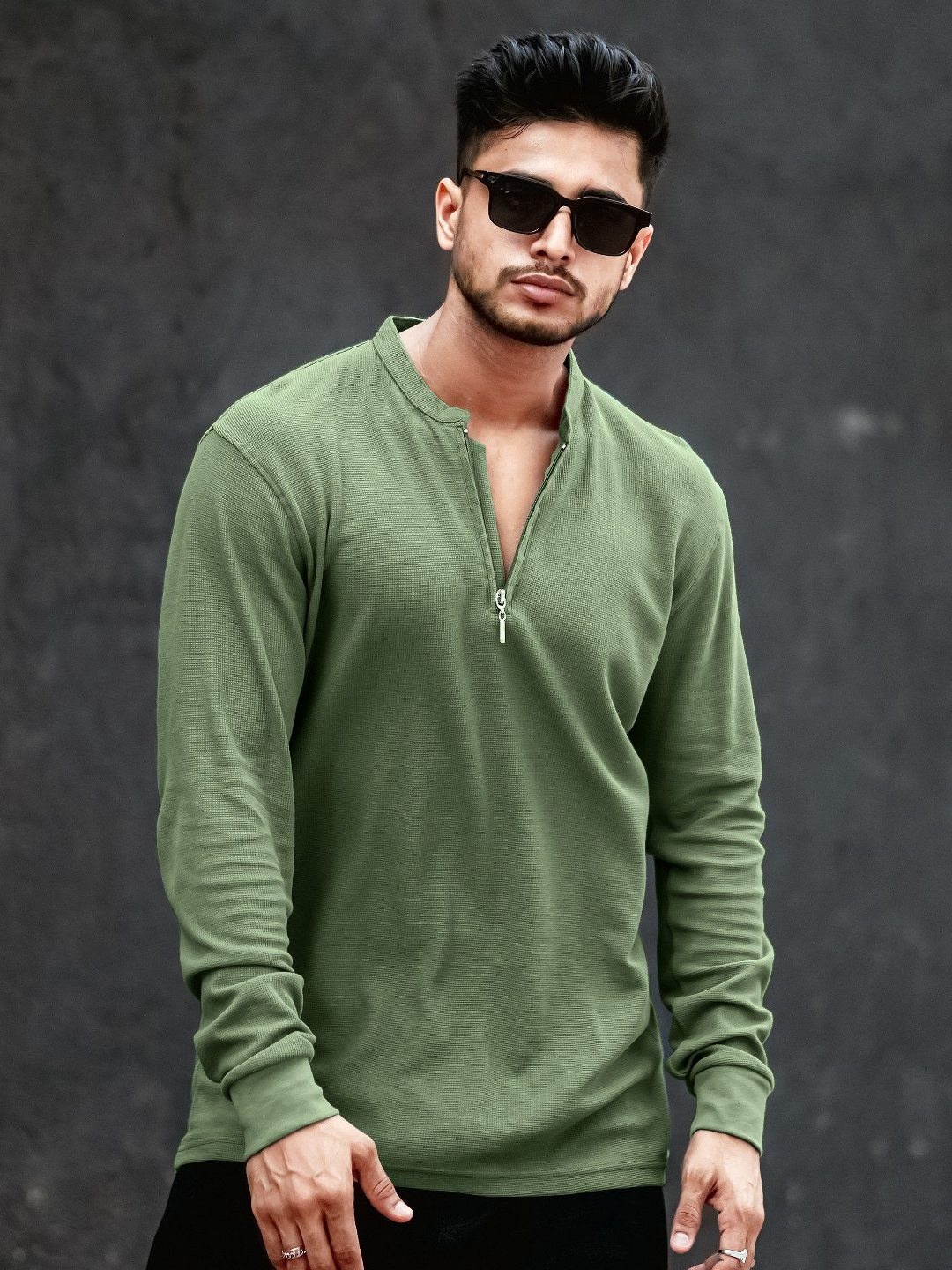 

Maniac Men Solid Henley Neck Cotton Slim Fit Tshirt, Green