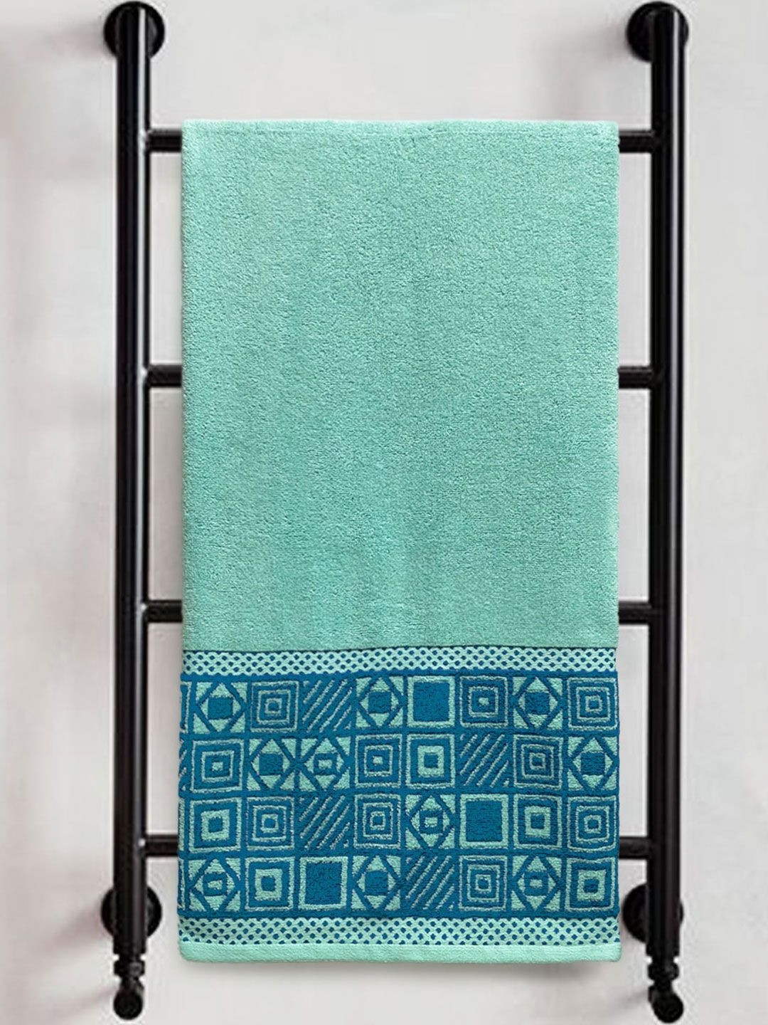 

Myntra Elegant Homes Sea Green & Blue Printed Pure Cotton 380 GSM Bath Towel