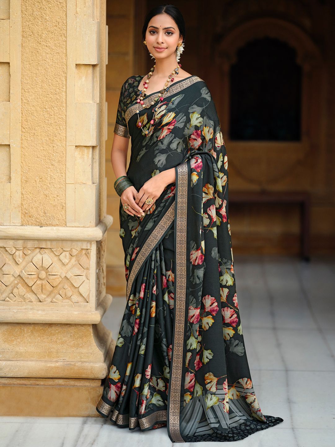 

Panzora Floral Printed Zari Satin Saree, Black