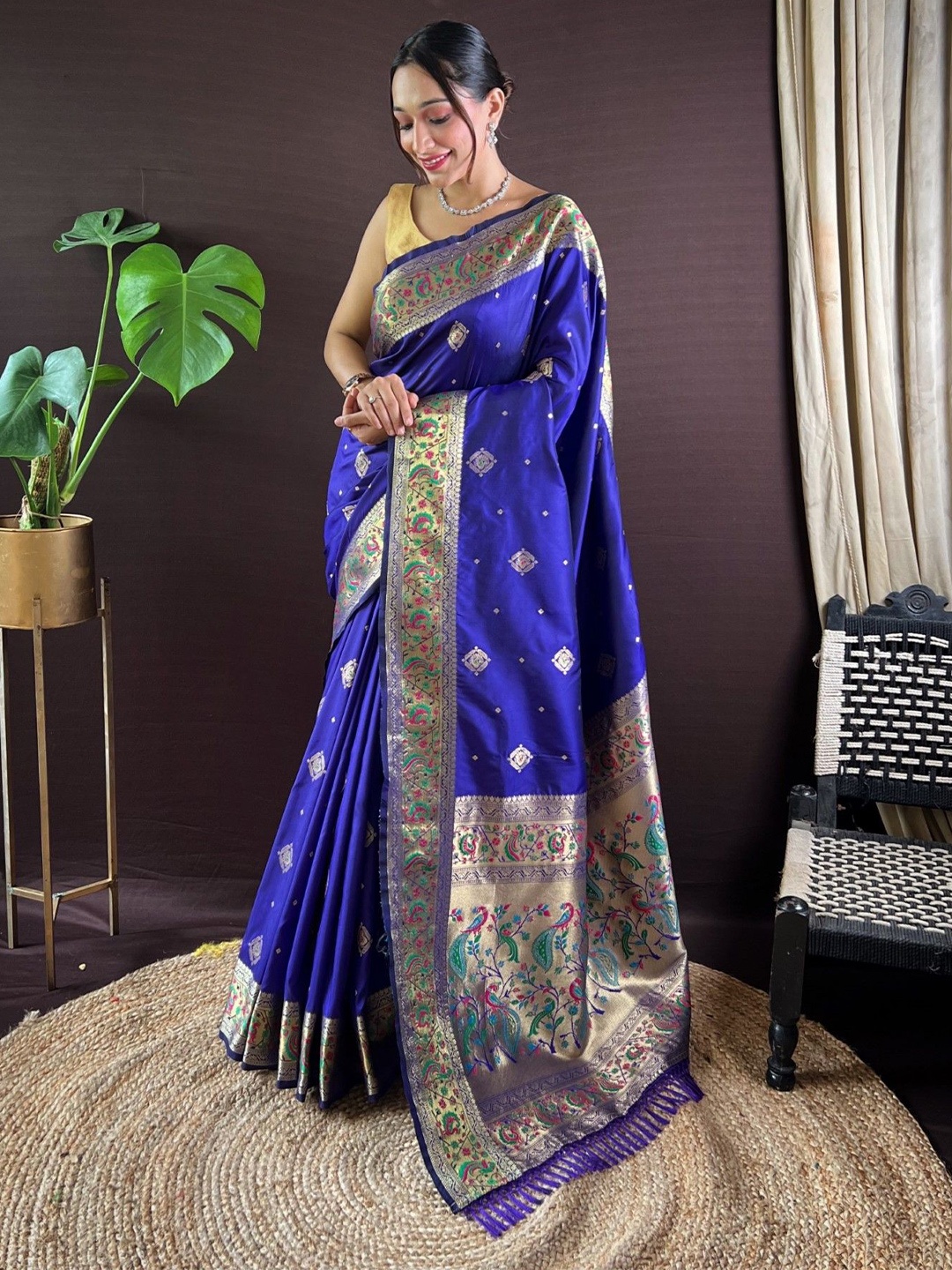 

Panzora Woven Design Zari Paithani Saree, Blue
