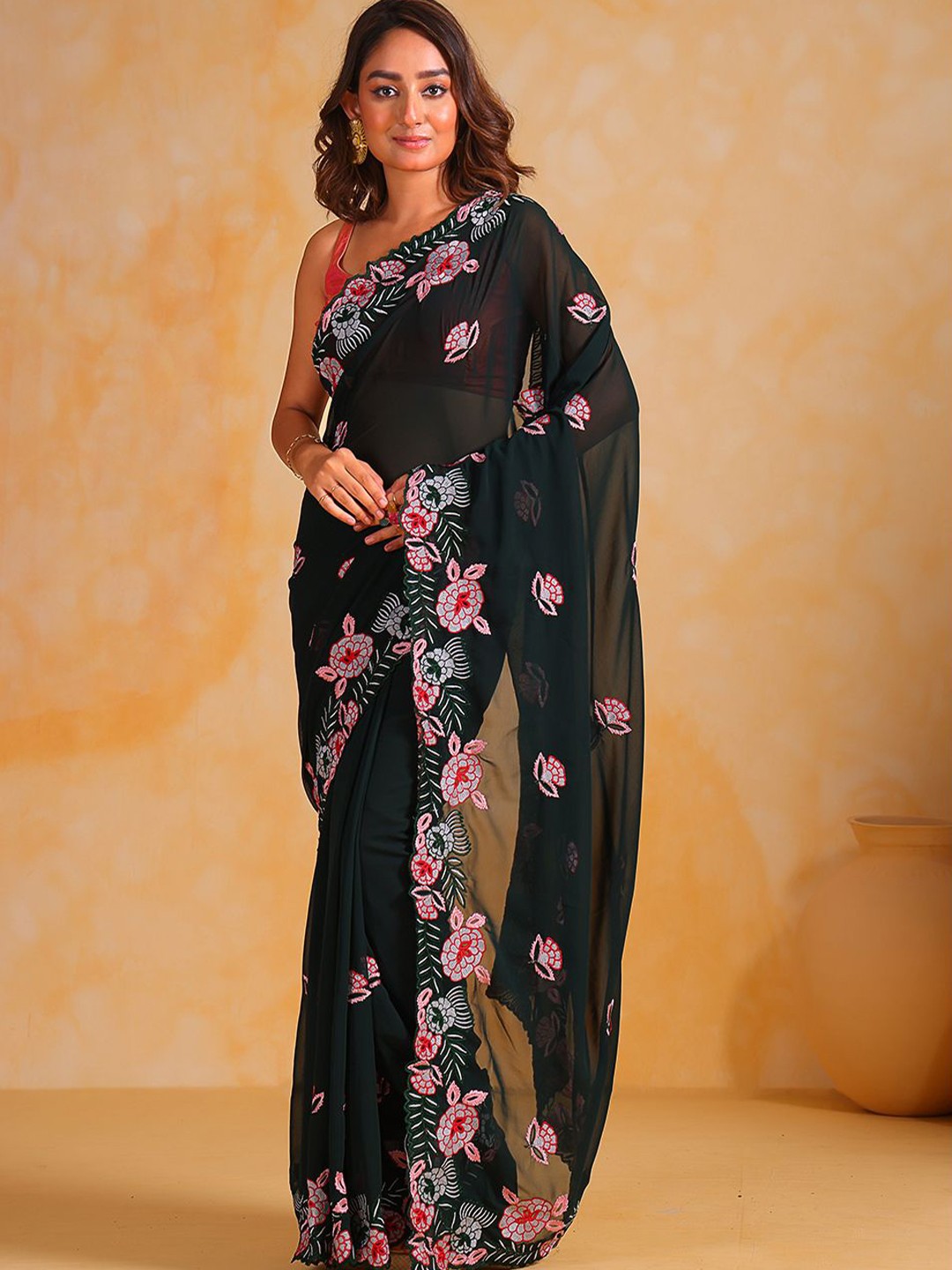 

SAREESBYCHIRAG Floral Embroidered Saree, Green