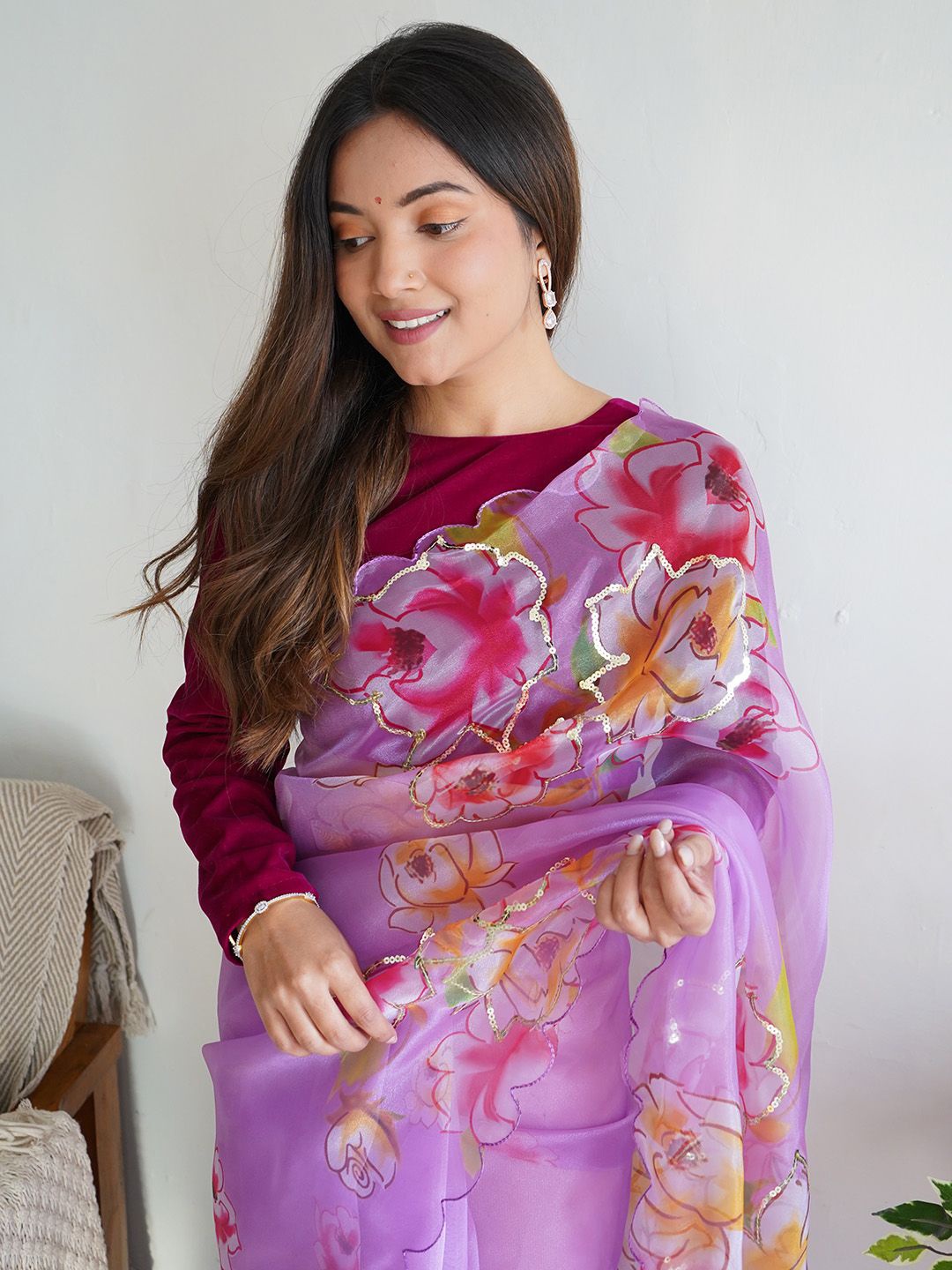 

SAREESBYCHIRAG Floral Sequinned Organza Saree, Pink