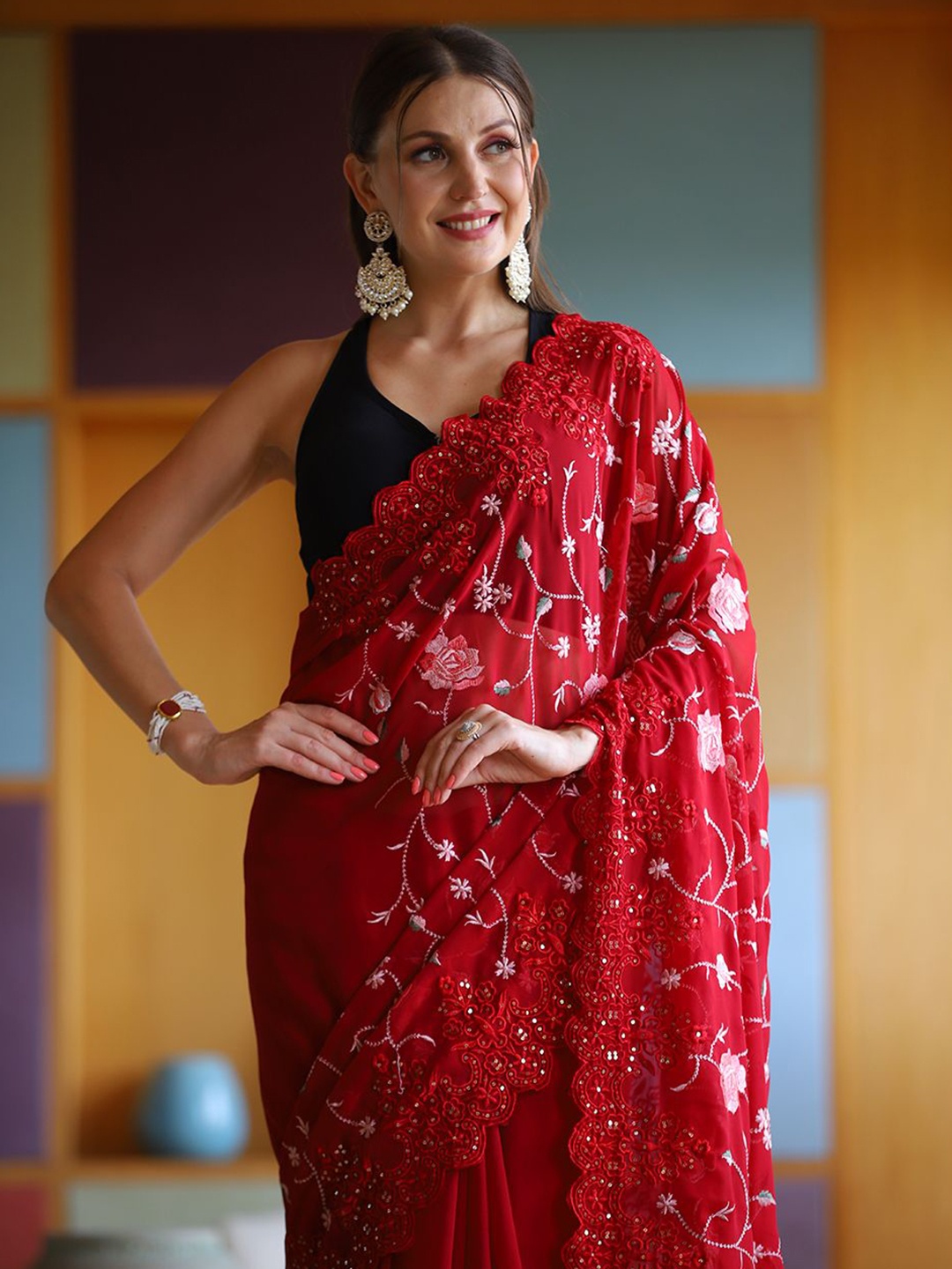 

SAREESBYCHIRAG Floral Sequinned Saree, Red