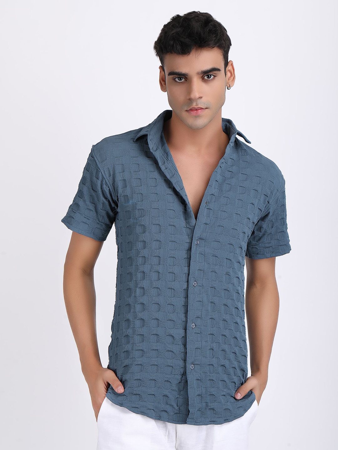 

The Roy Men Comfort Slim Fit Opaque Checked Casual Shirt, Blue