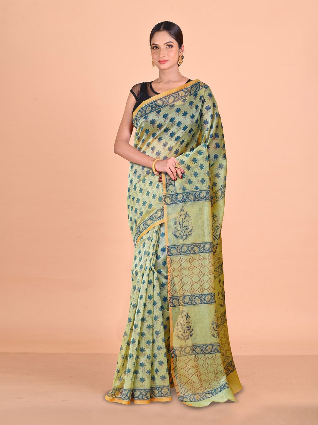 

Unnati Silks Ethnic Motifs Supernet Block Print Saree, Green