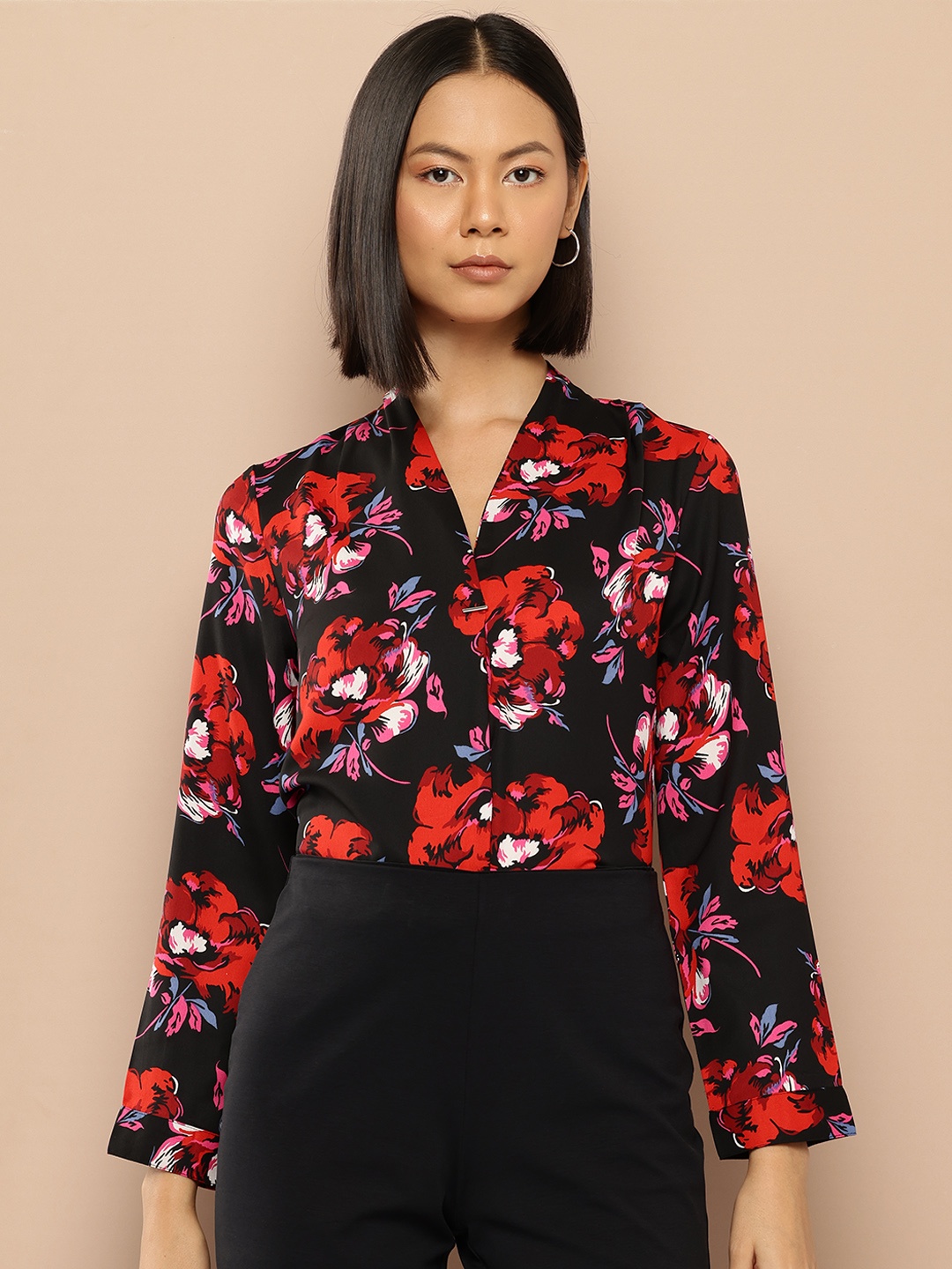 

her by invictus Floral Print Top, Black