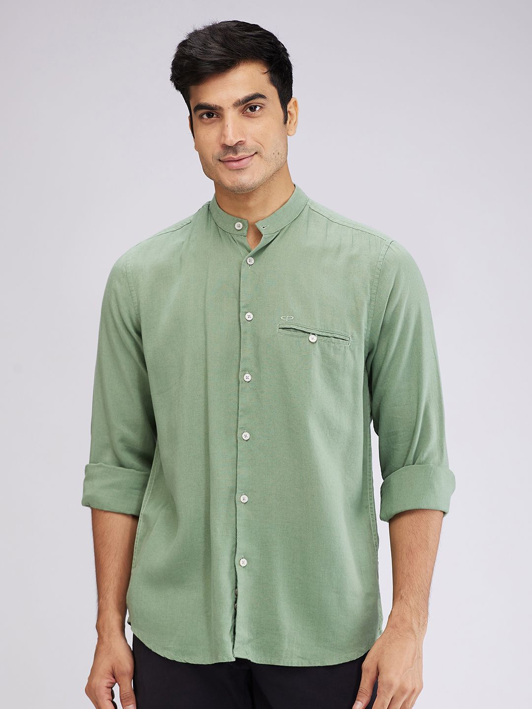 

ColorPlus Men Solid Tailored Fit Opaque Casual Shirt, Green