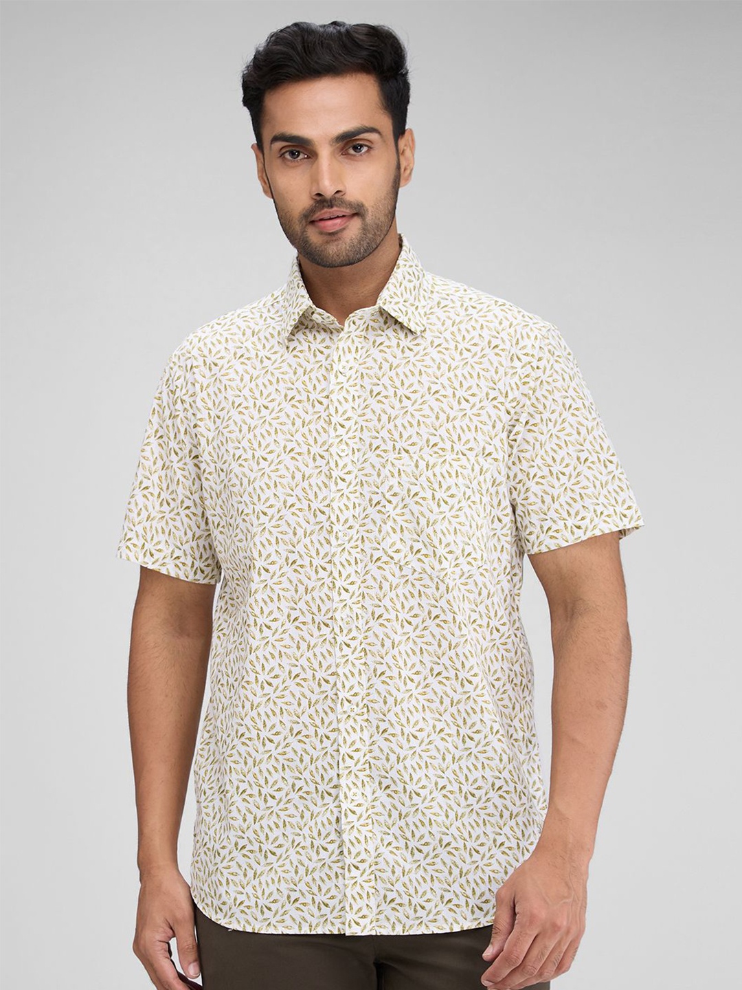 

ColorPlus Men Tailored Fit Floral Printed Opaque Casual Shirt, Off white