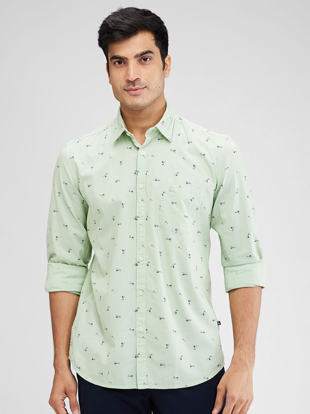 

Parx Men Spread Collar Micro Ditsy Printed Cotton Slim Fit Casual Shirt, Green