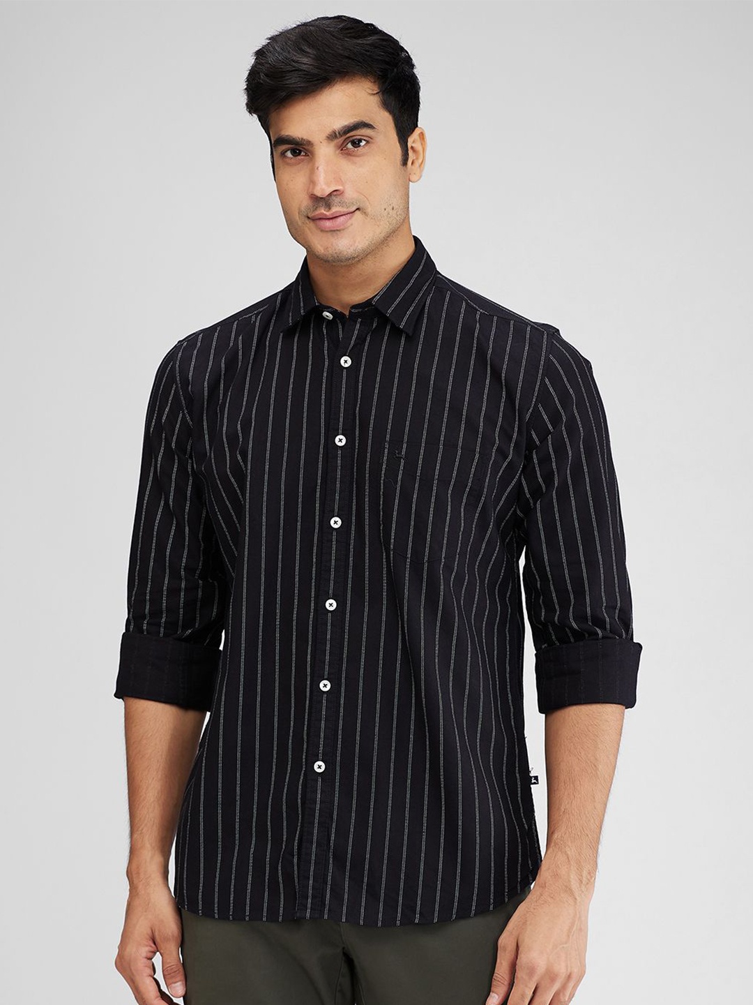 

Parx Men Vertical Stripes Striped Cotton Slim Fit Opaque Casual Shirt, Black