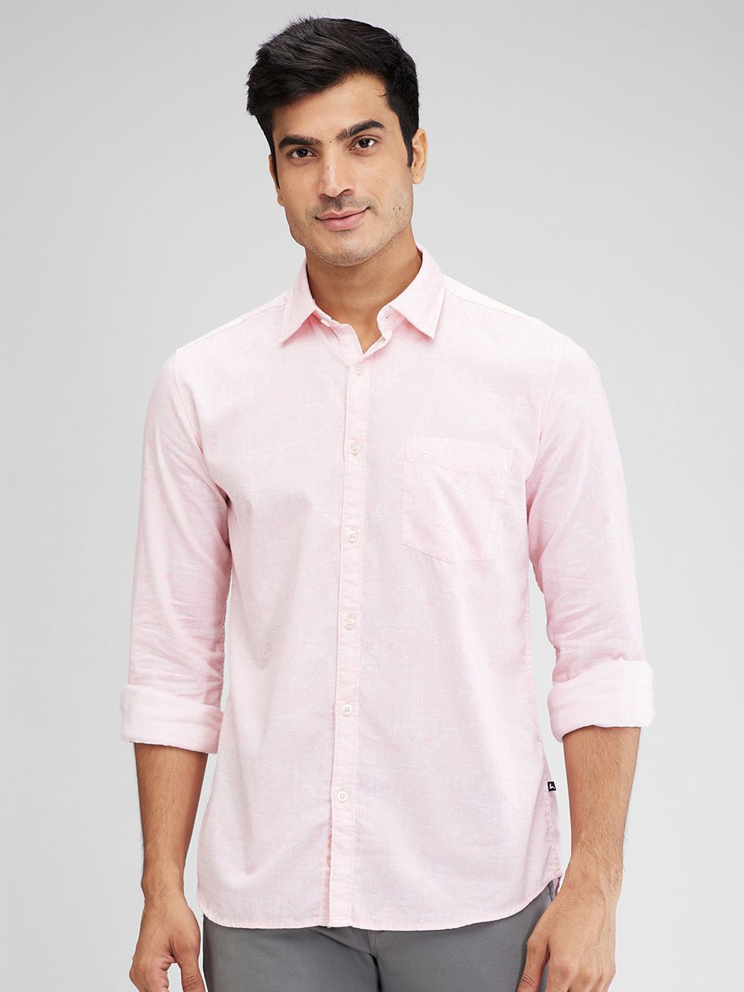 

Parx Men Spread Collar Solid Cotton Slim Fit Casual Shirt, Red