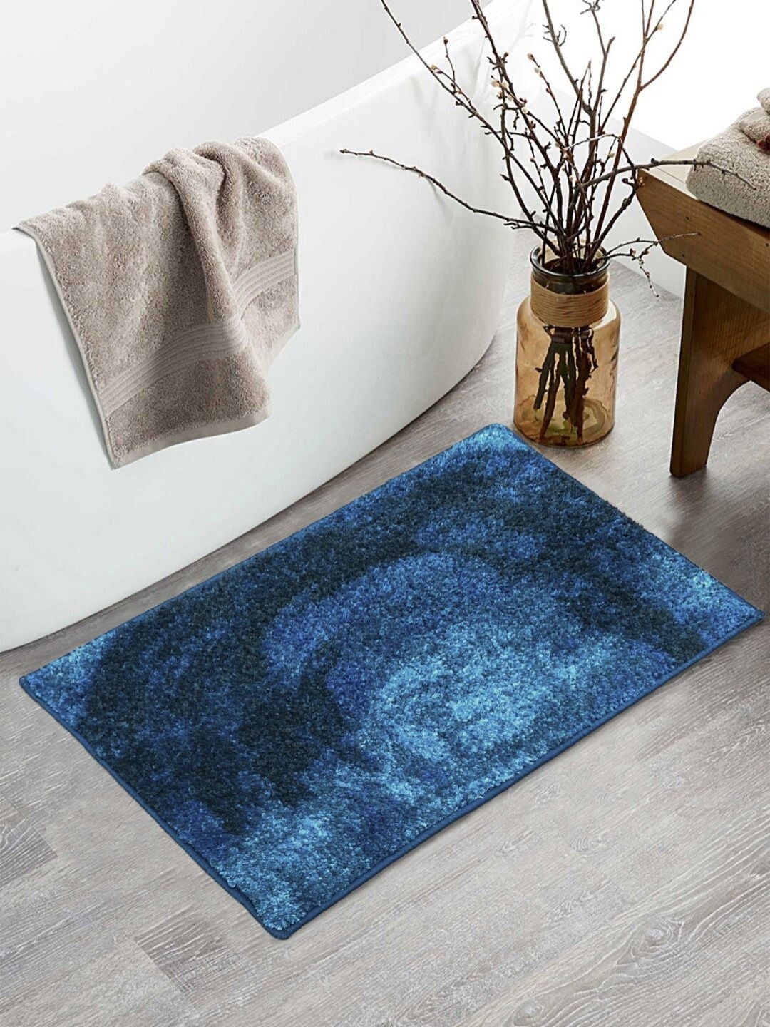

BIANCA Navy Blue & Blue Printed 1600 GSM Anti-skid Bath Rugs