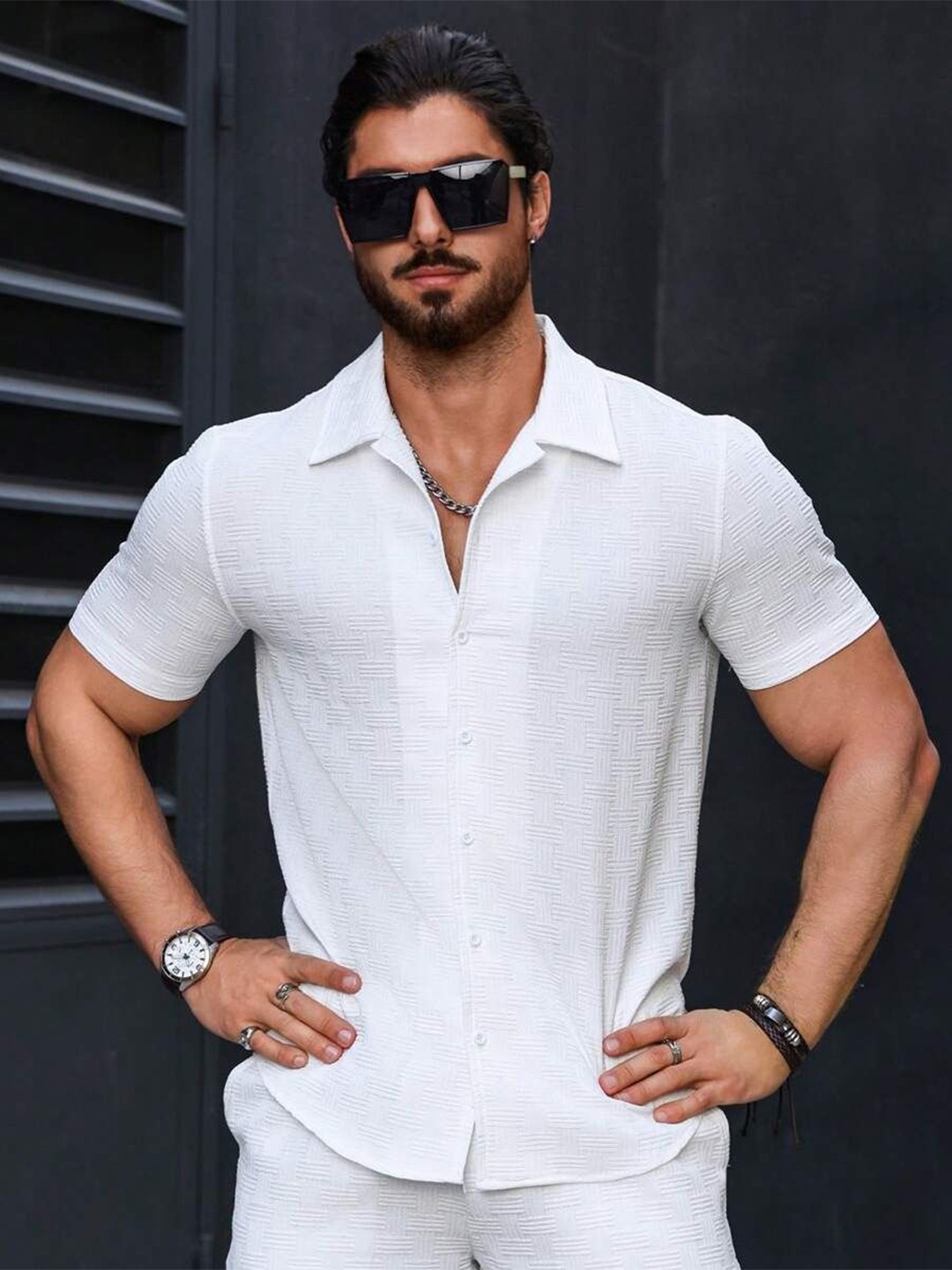 

Wuxi Men Classic Spread Collar Solid Self Design Nylon Casual Shirt, White