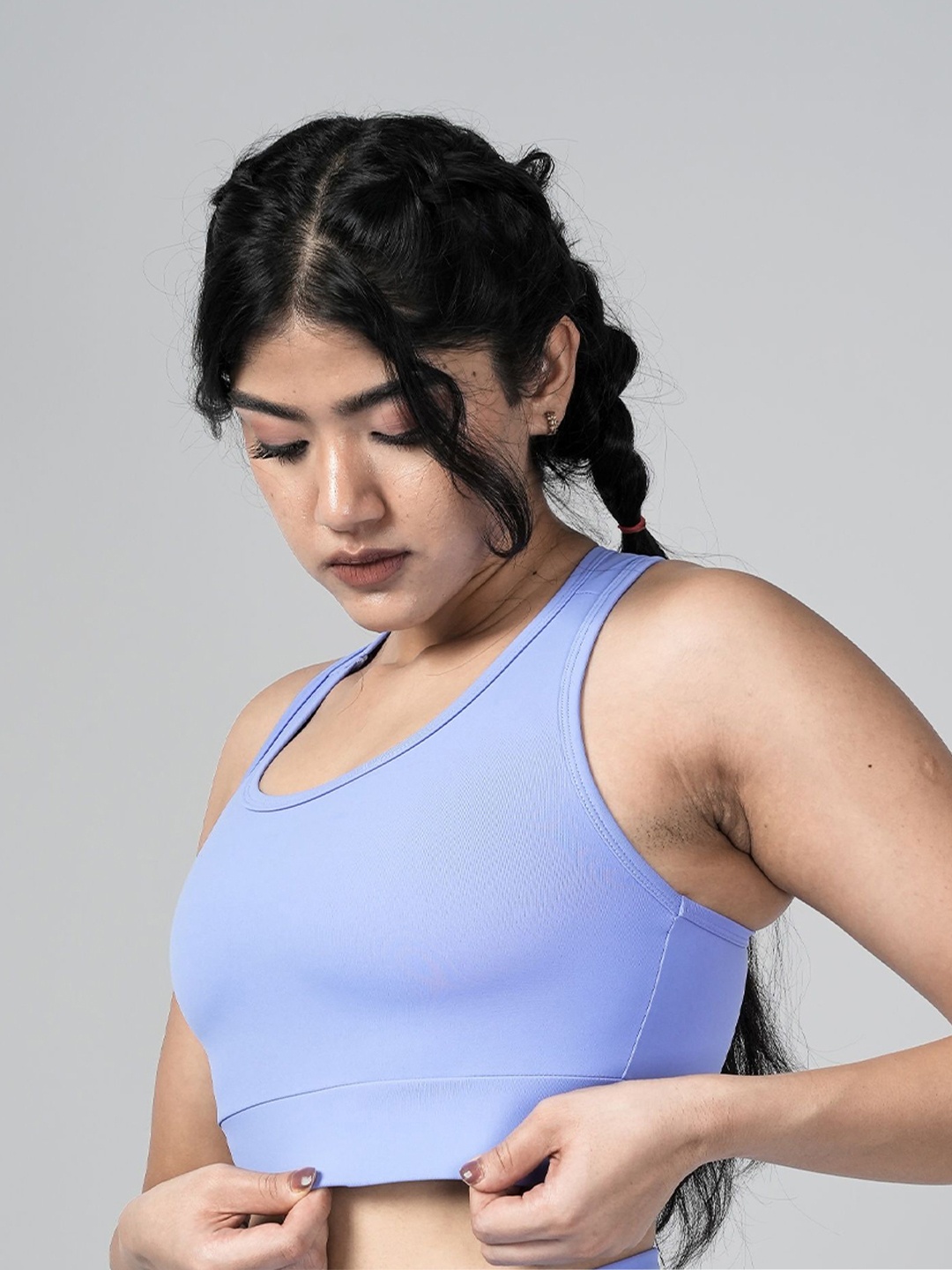 

THEFITTHEORY Full Coverage Moisture Wicking Racerback Bra, Blue