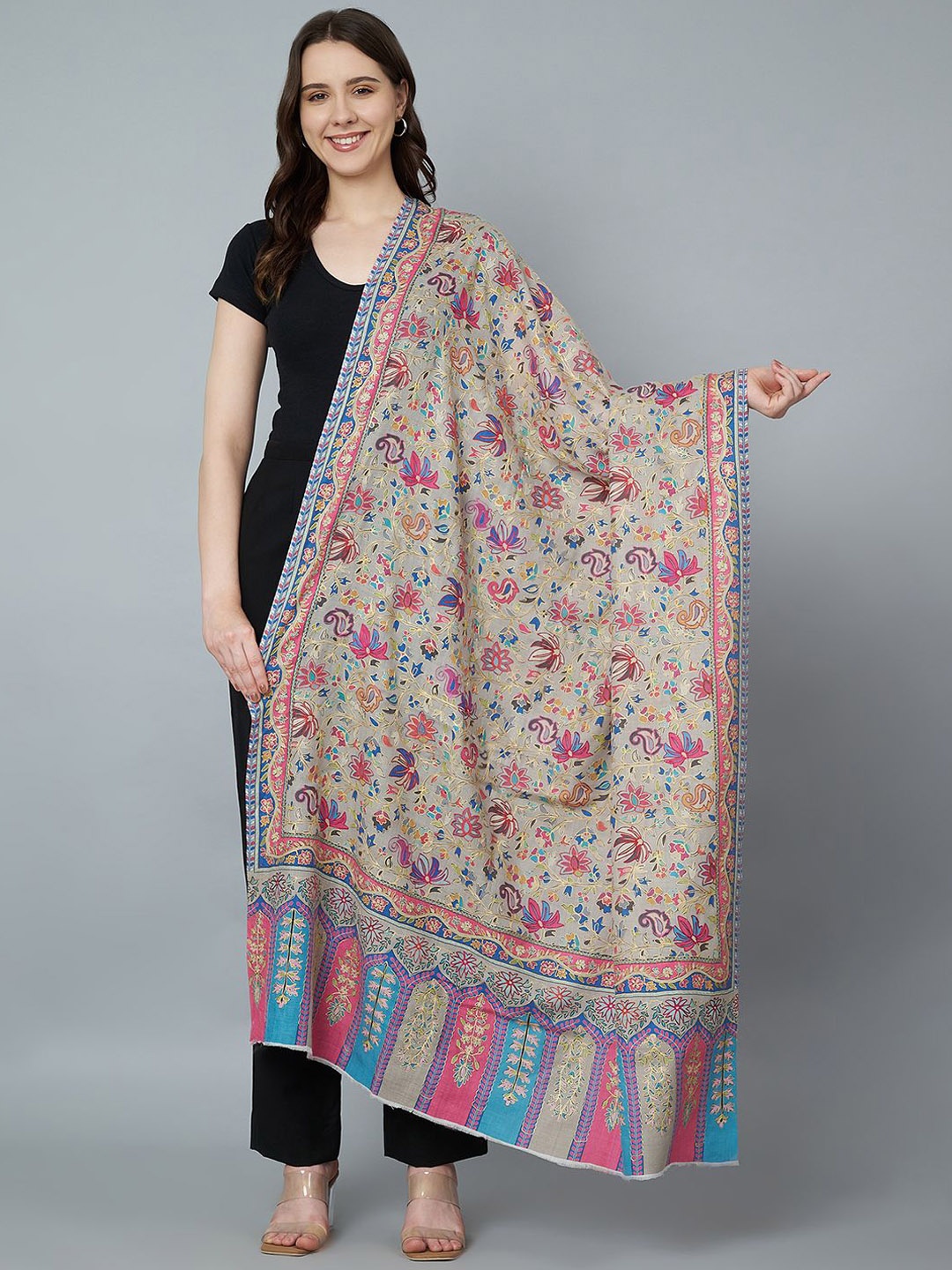 

MUFFLY Women Floral Embroidered Pure Woollen Shawl, Beige
