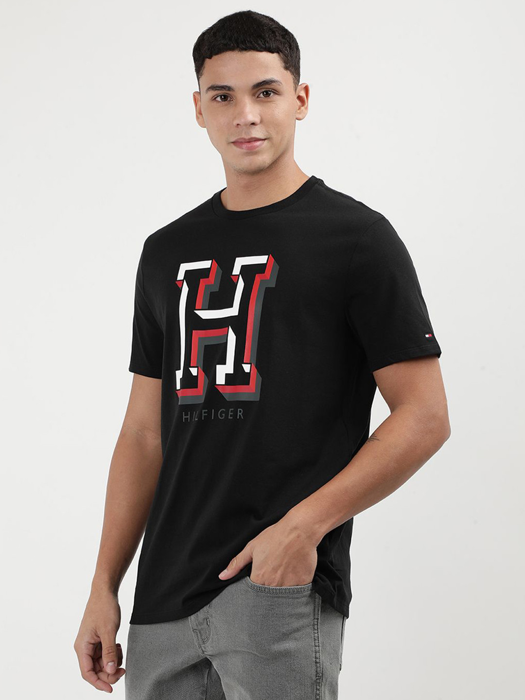 

Tommy Hilfiger Men Printed Round Neck Cotton T-Shirt, Black