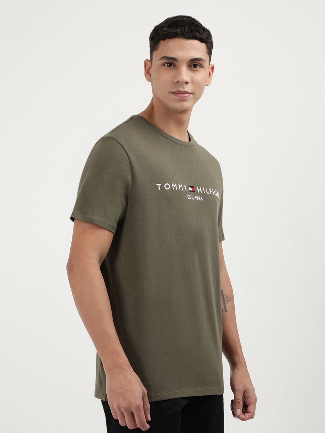 

Tommy Hilfiger Men Printed Round Neck Cotton T-Shirt, Green