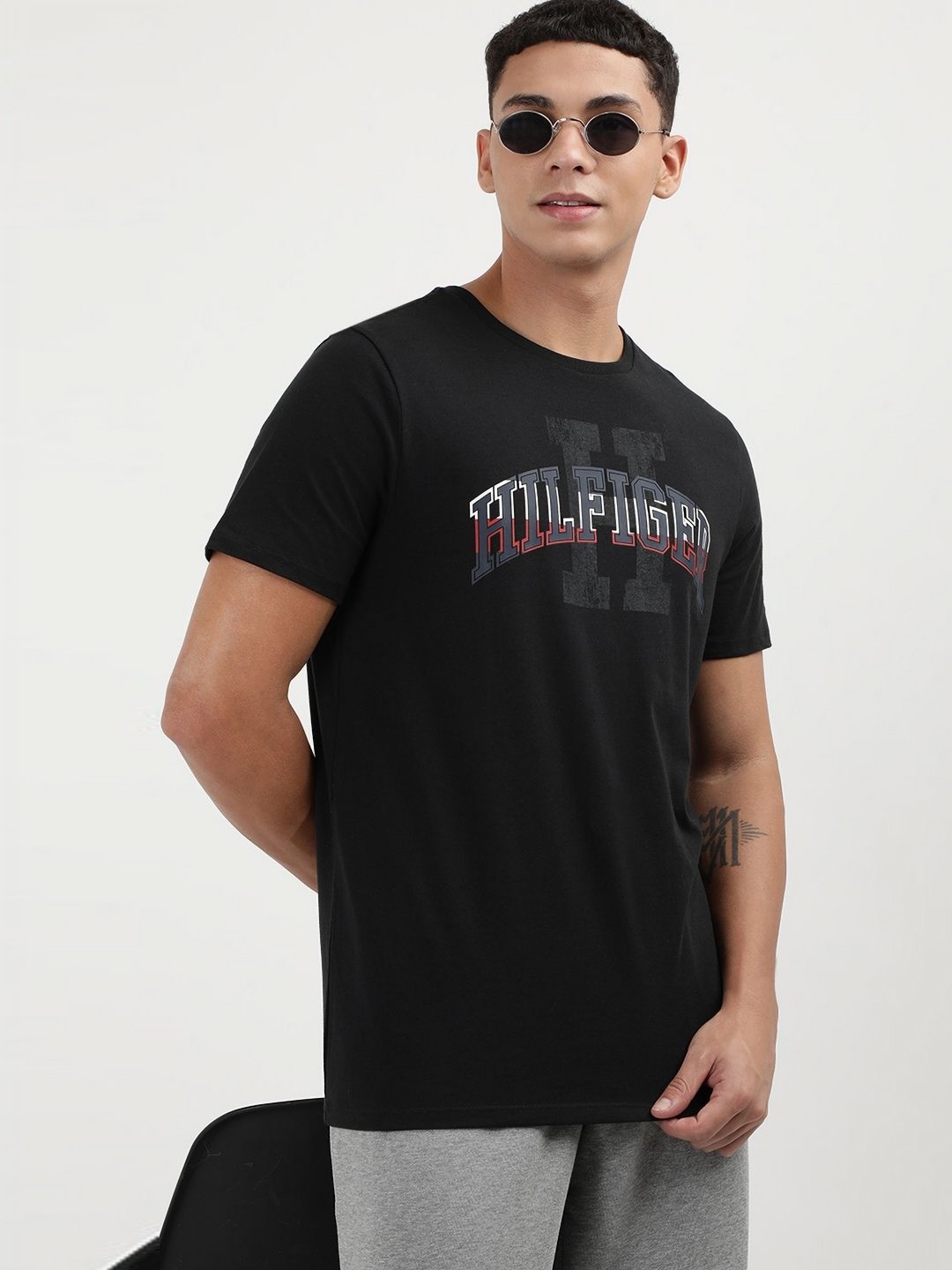 

Tommy Hilfiger Men Printed Round Neck Cotton T-Shirt, Black
