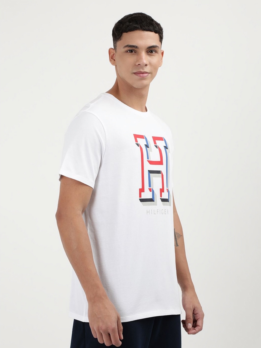 

Tommy Hilfiger Men Printed Round Neck Cotton T-Shirt, White