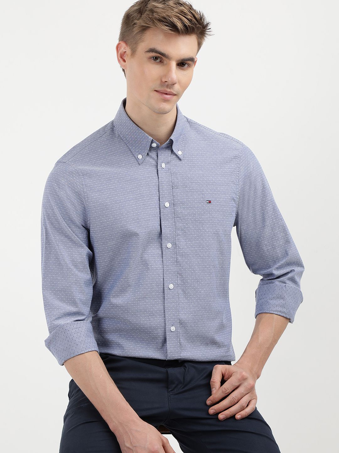 

Tommy Hilfiger Men Slim Fit Opaque Casual Shirt, Blue