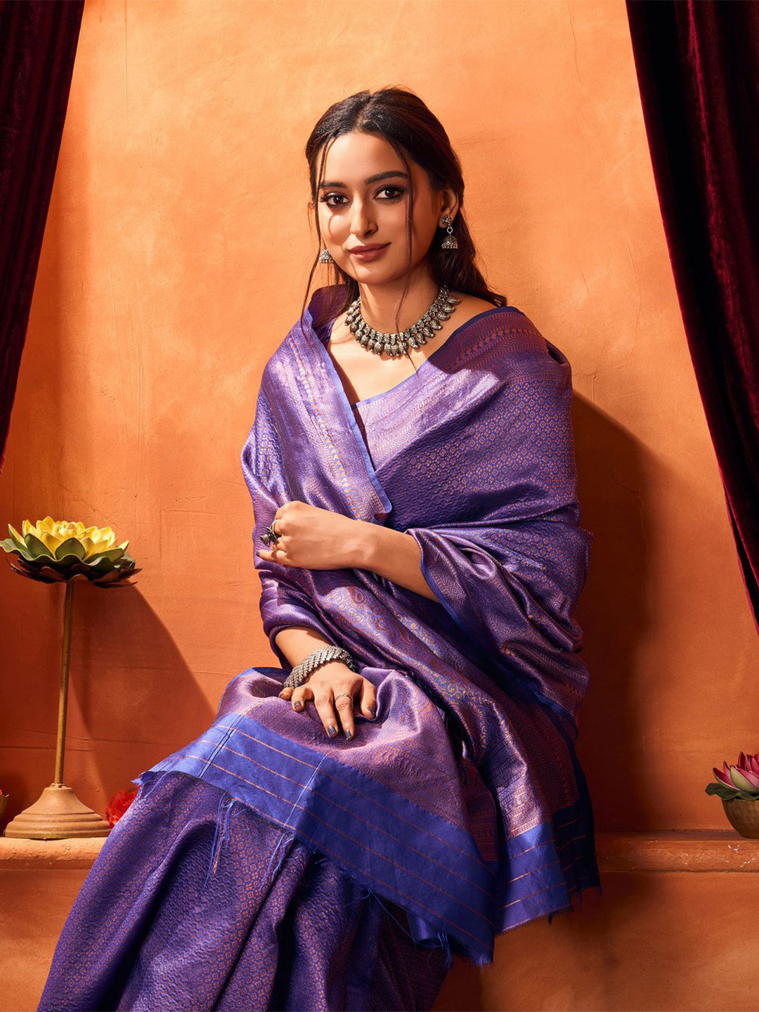 

Mitera Woven Design Zari Banarasi Saree, Blue