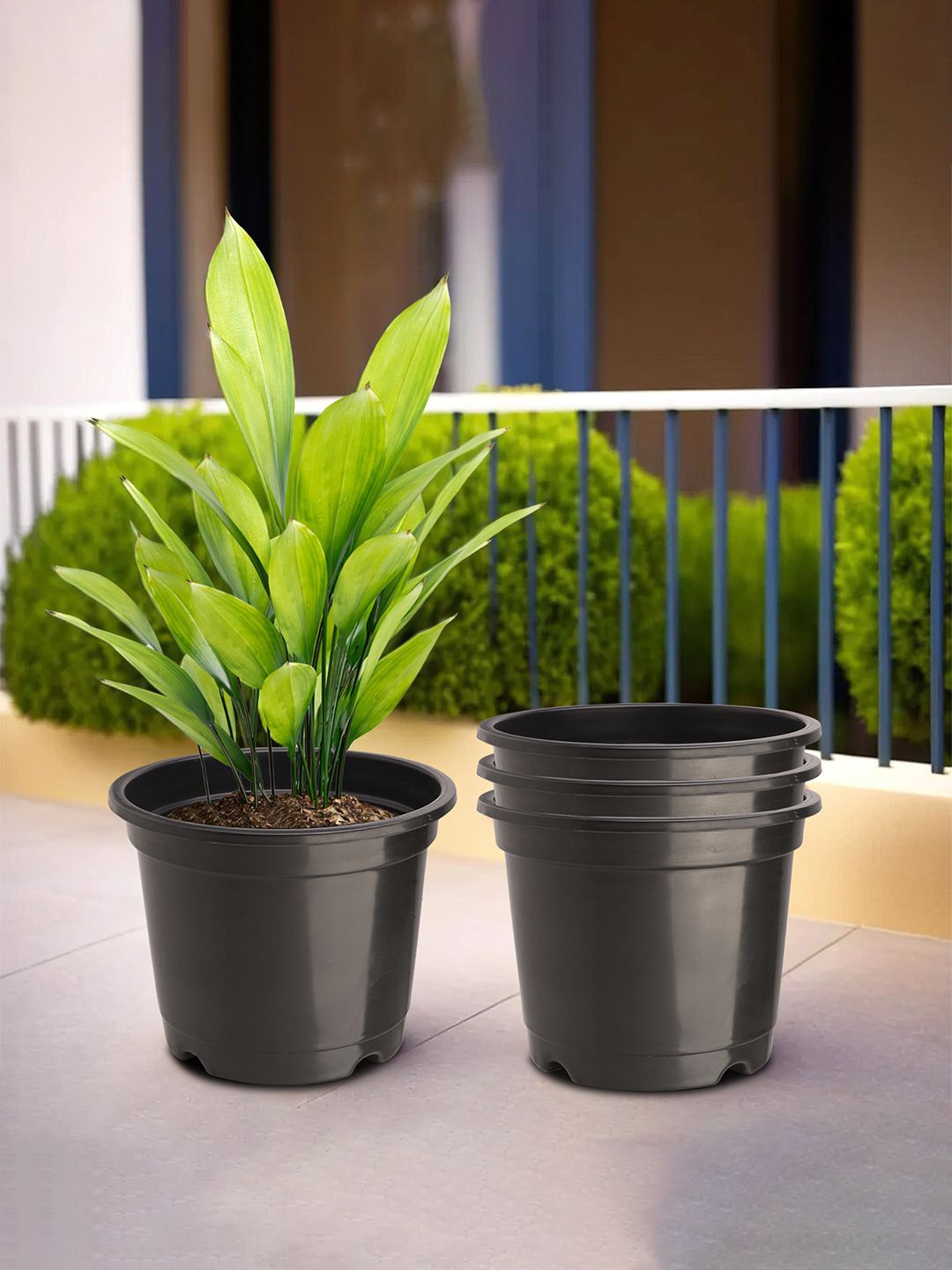 

Kuber Industries Black 4 Pieces Reusable Planters