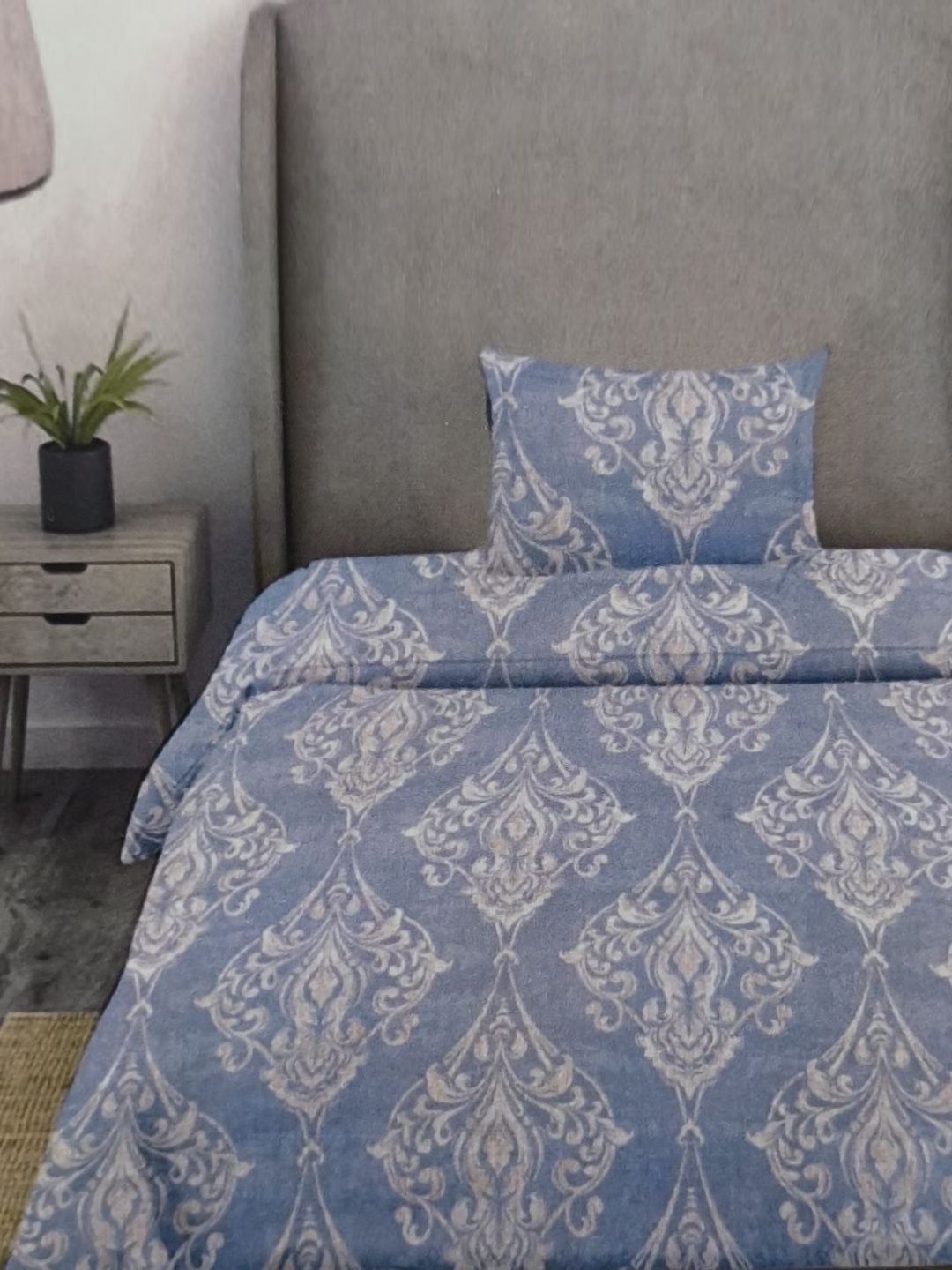 

Signature Blue & Grey Ethnic Motifs 144 TC Single Bedsheet with 1 Pillow Covers