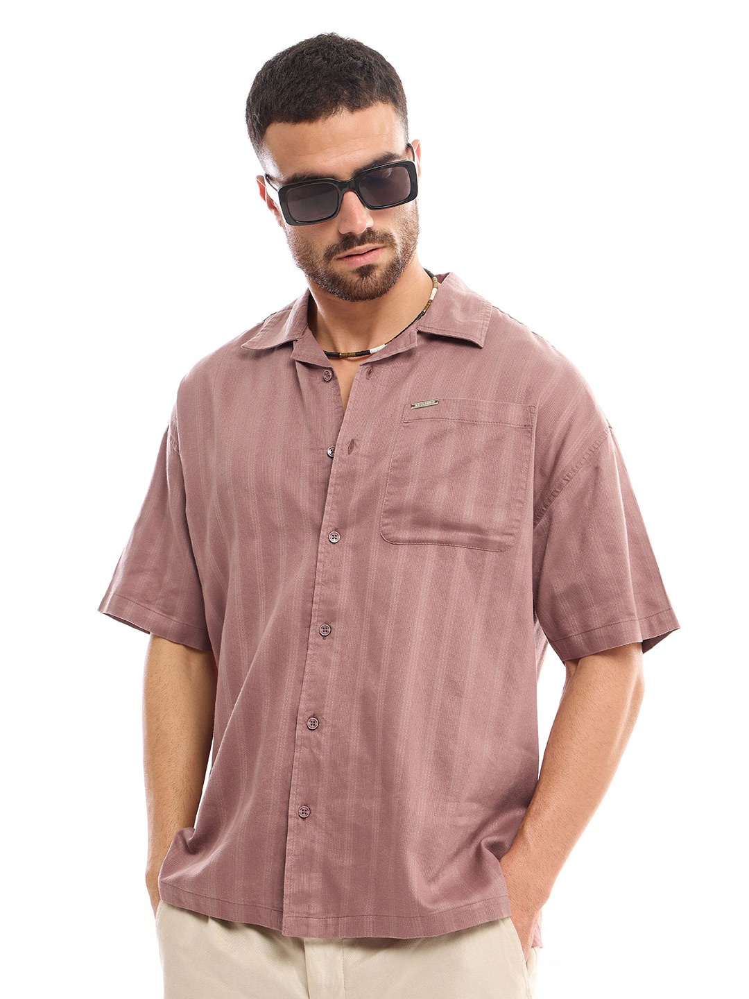 

Beyoung Men Classic Spread Collar Striped Cotton Casual Shirt, Mauve