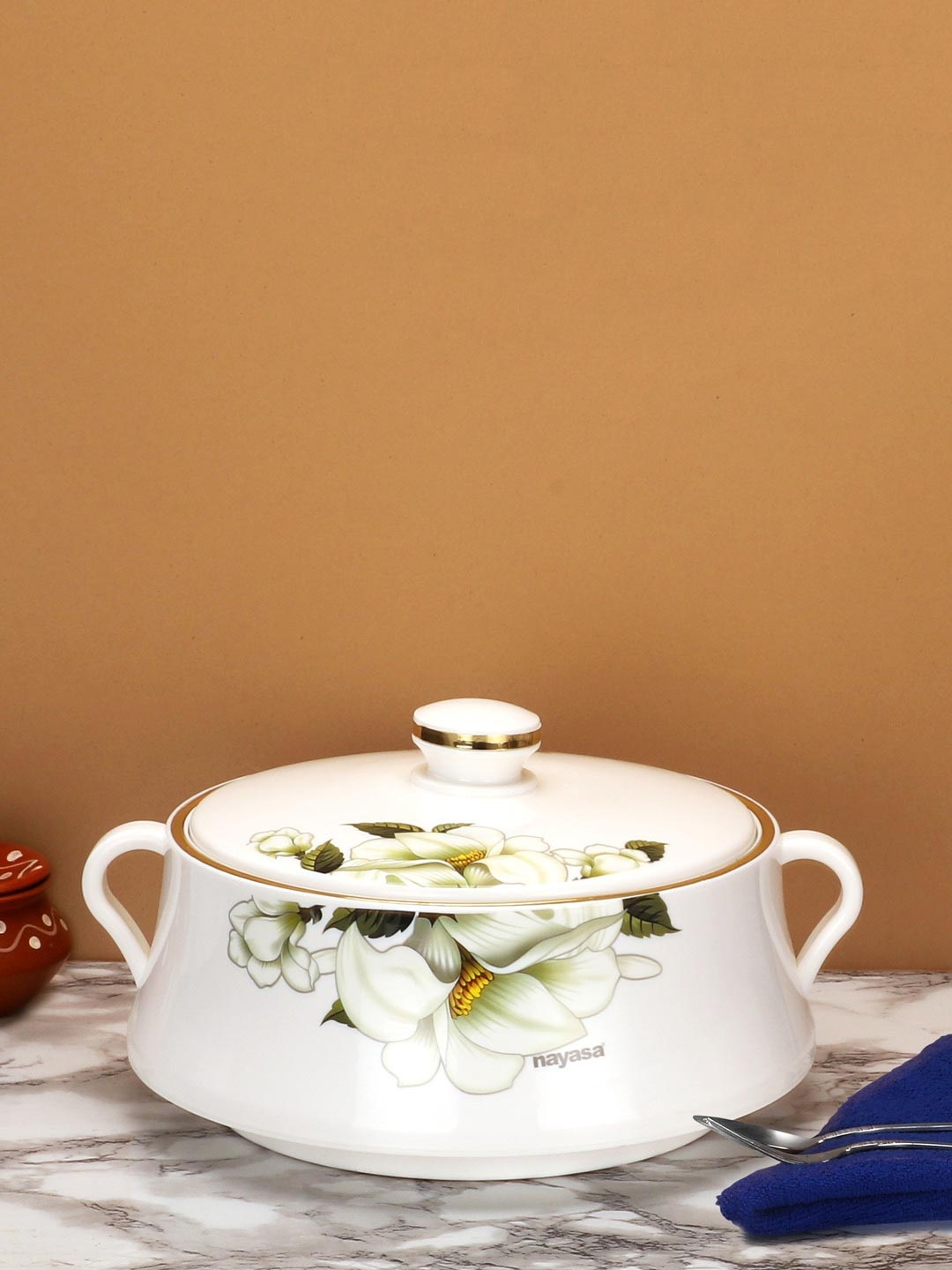

Nayasa Lorenzo White & Green Insulated Serving Casserole With Lid 1.5L