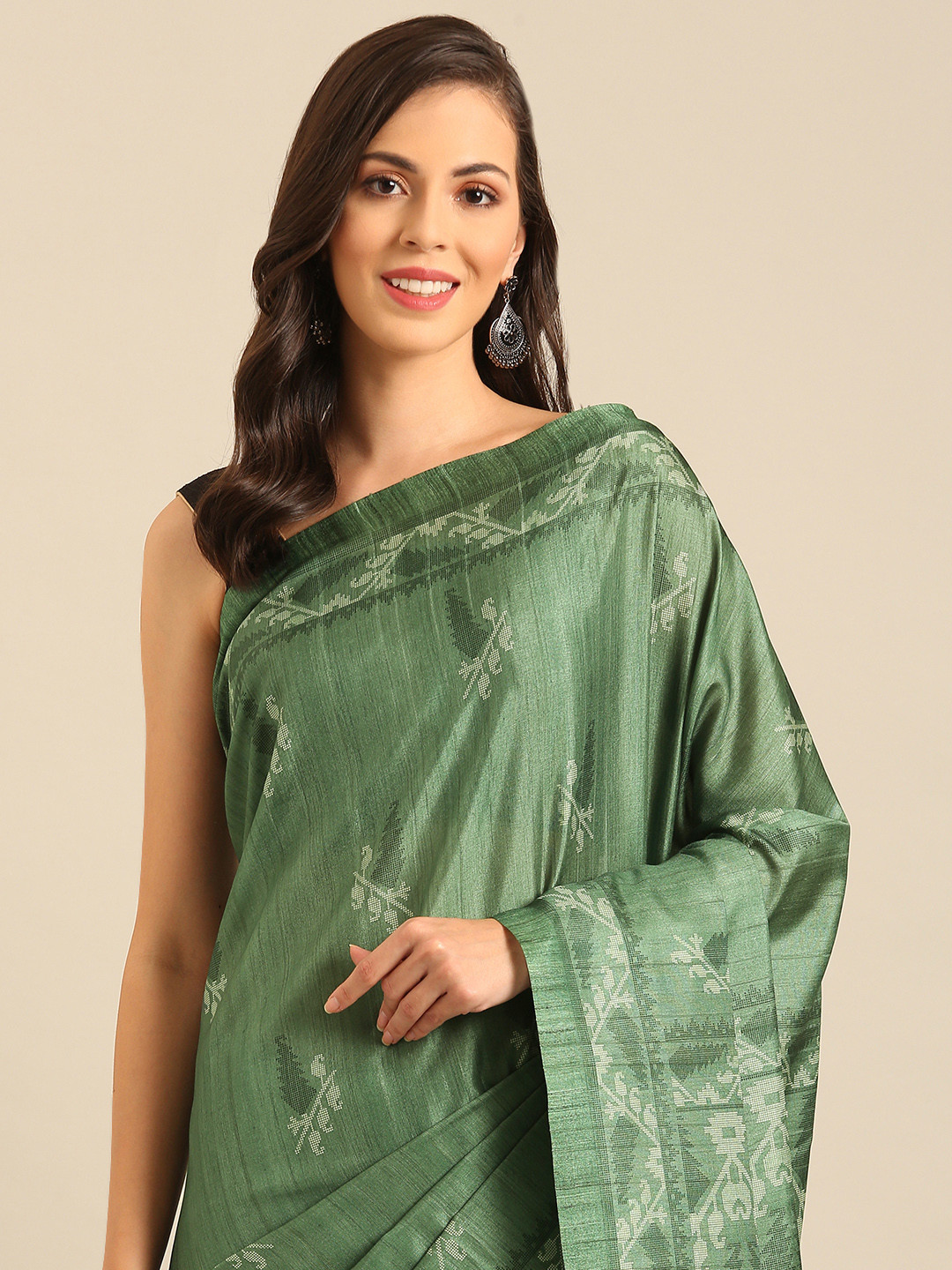 

SANGAM PRINTS Ethnic Motifs Printed Saree, Green