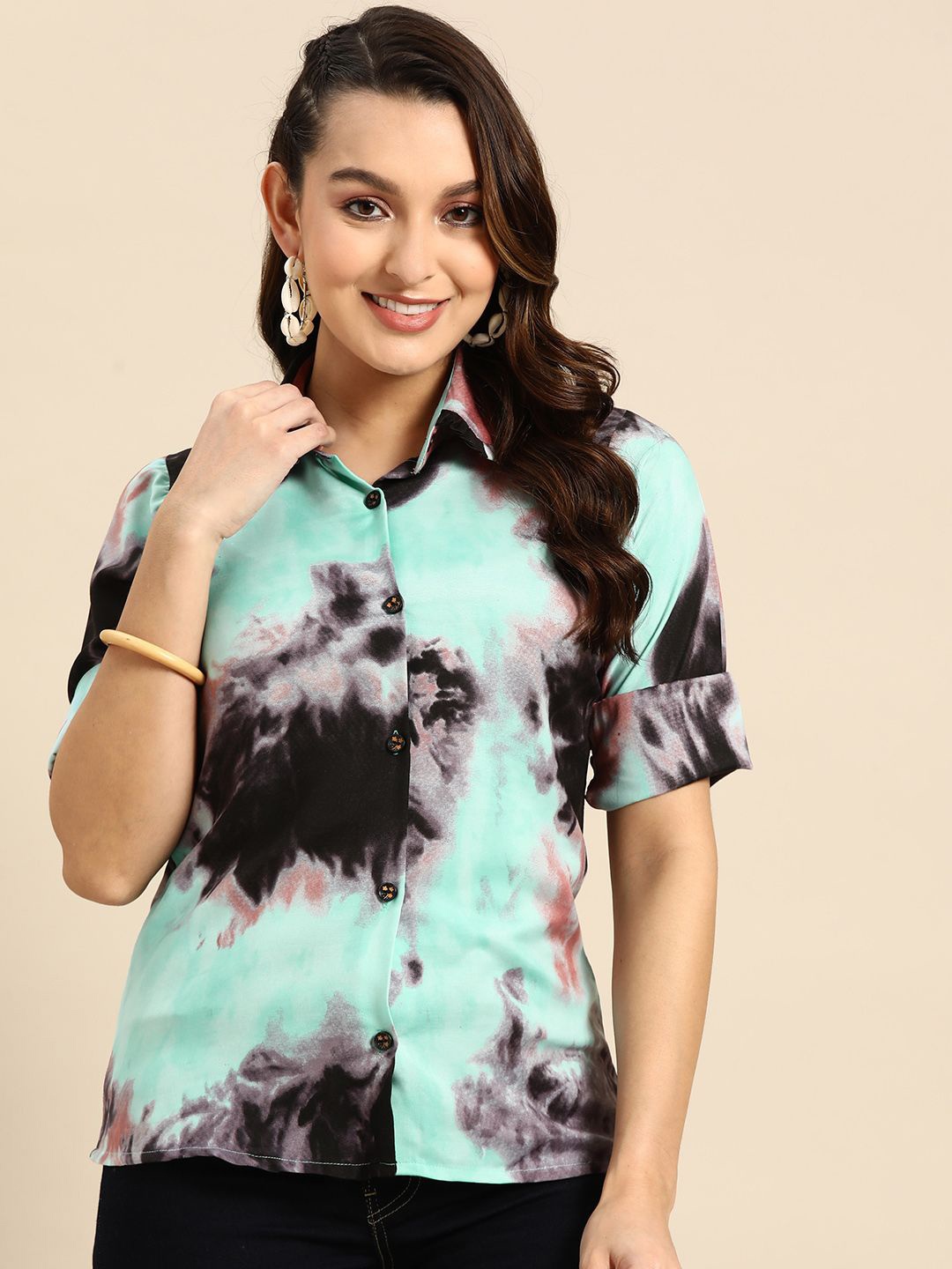 

Sangria Printed Shirt Style Short Top, Grey