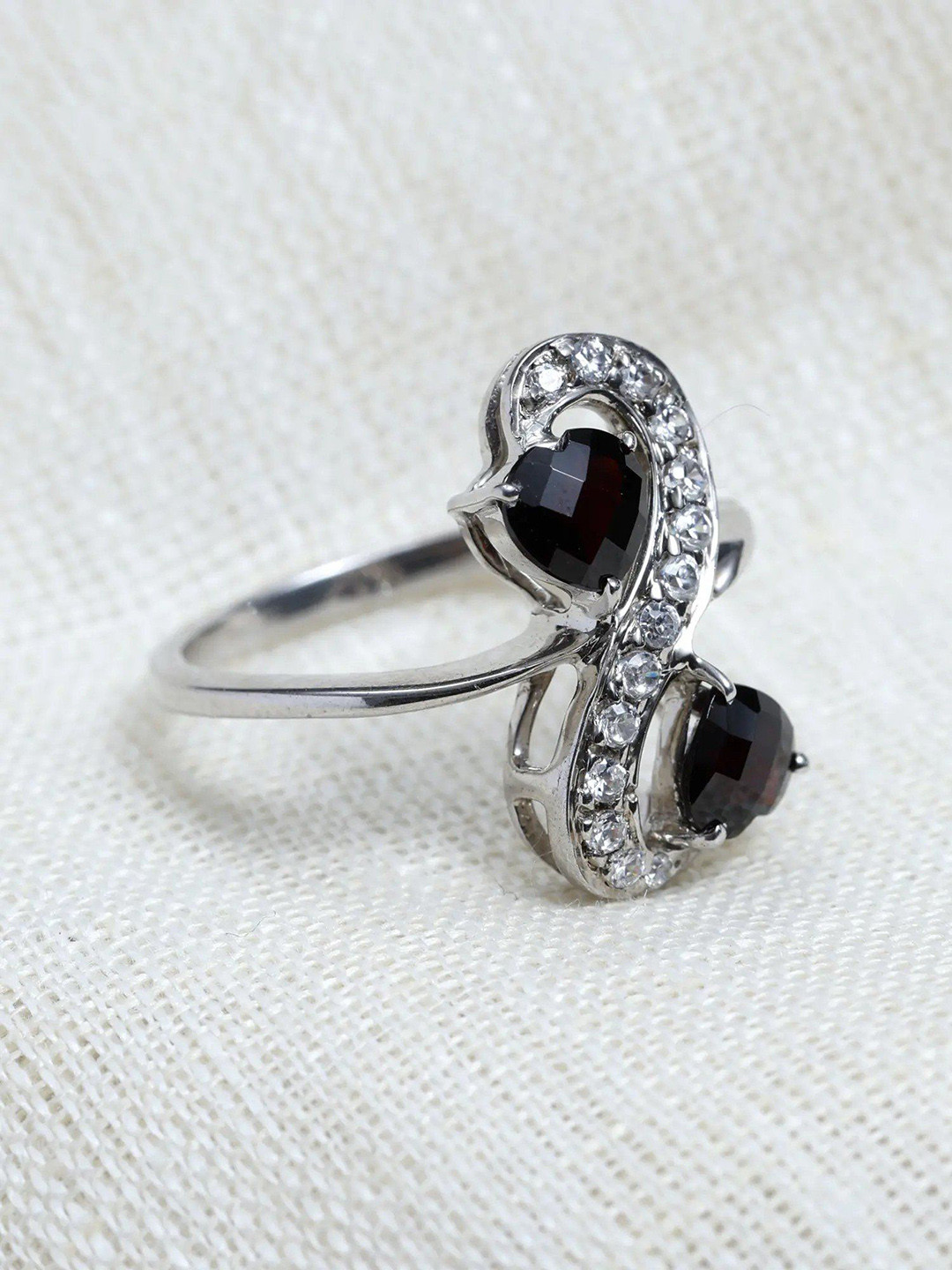 

Exotic India Garnet and Cubic Zirconia Stone Sterling Silver Designer Ring