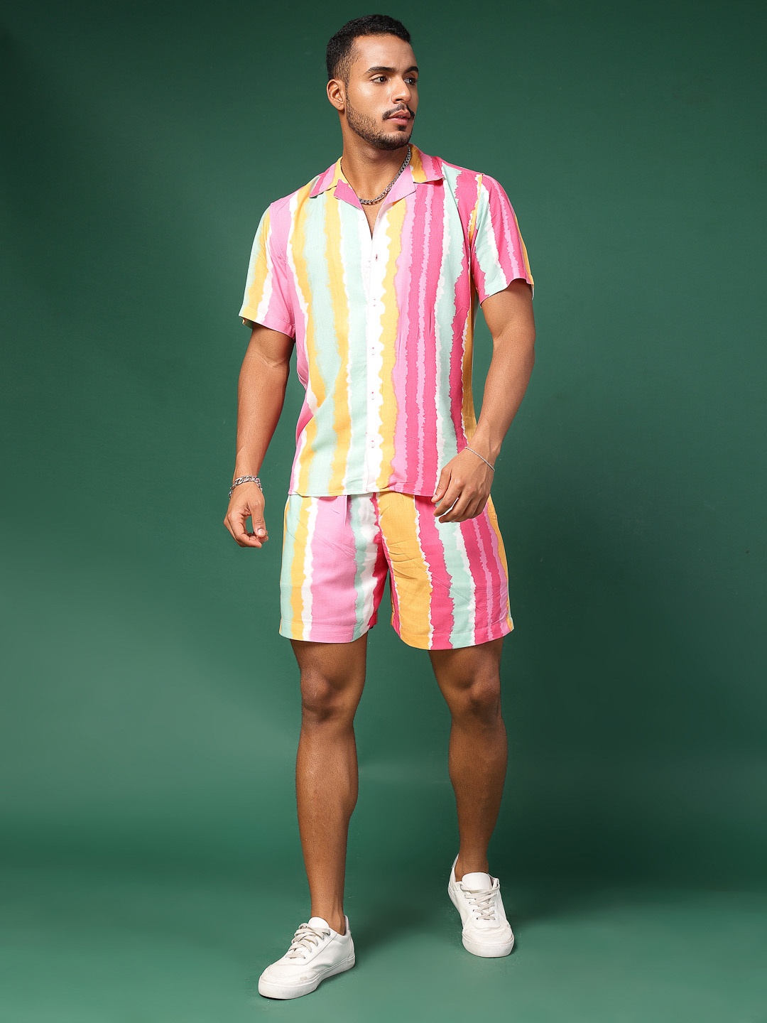 

Rigo Striped Cuban Collar Shirt With Shorts, Pink