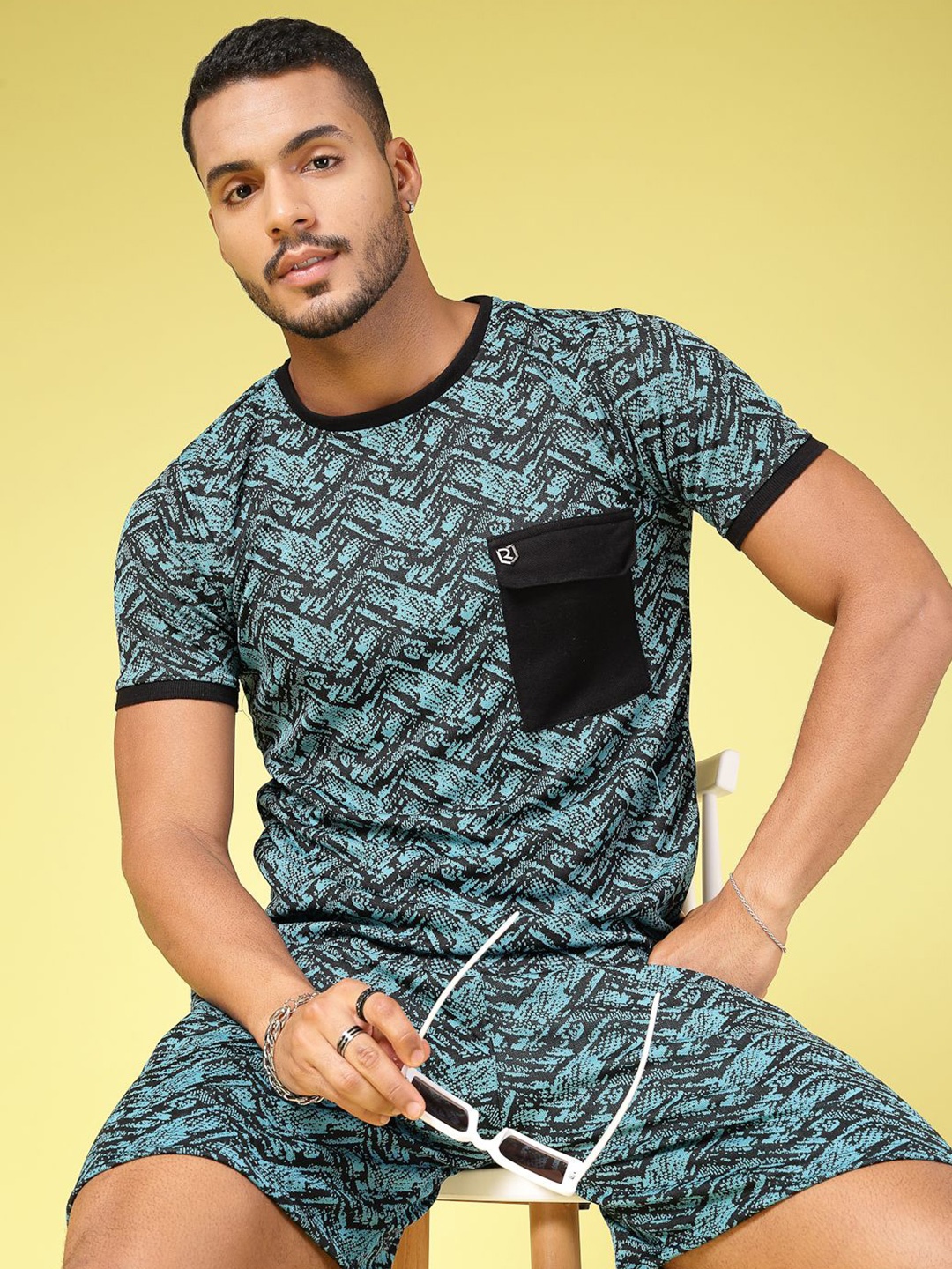 

Rigo Round Neck Jacquard Printed T-Shirt With Short, Teal