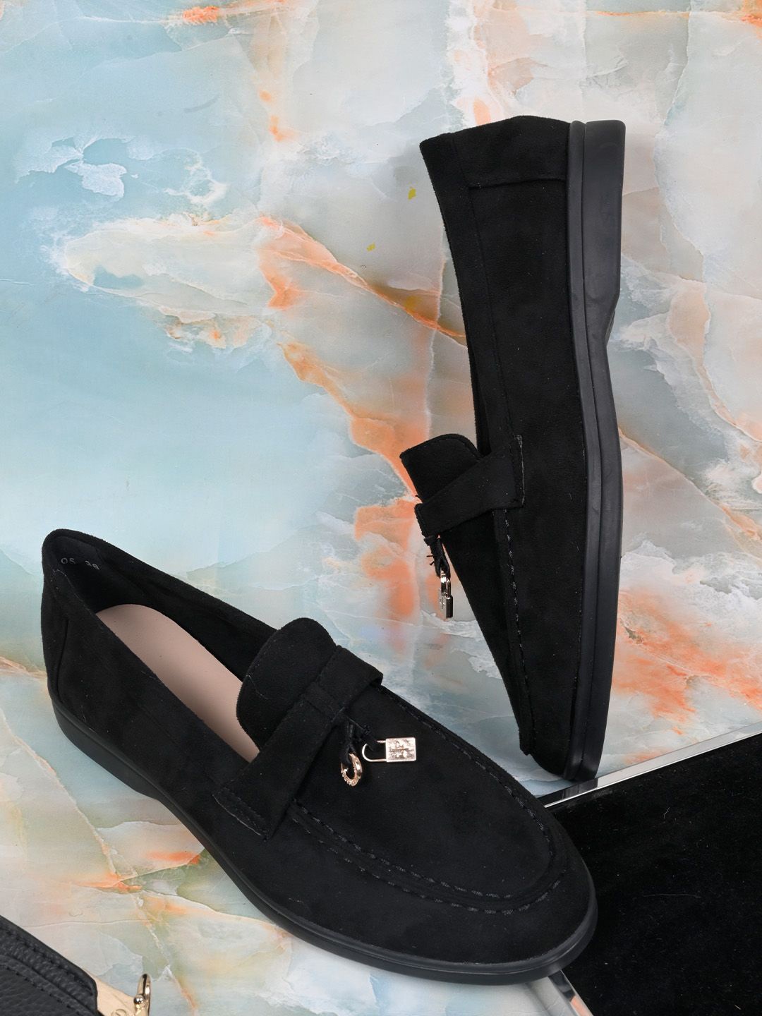 

Ronnie Grey Women Woven Design PU Loafers, Black