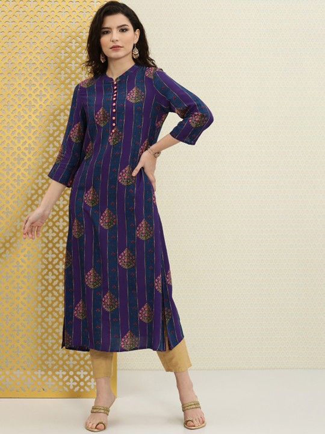 

House of Pataudi Ethnic Motifs Printed Mandarin Collar Straight Kurta, Blue