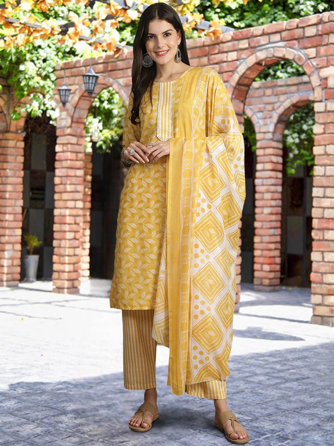 

7Threads Floral Printed Pure Cotton Straight Kurta with Trousers & Dupatta, Yellow