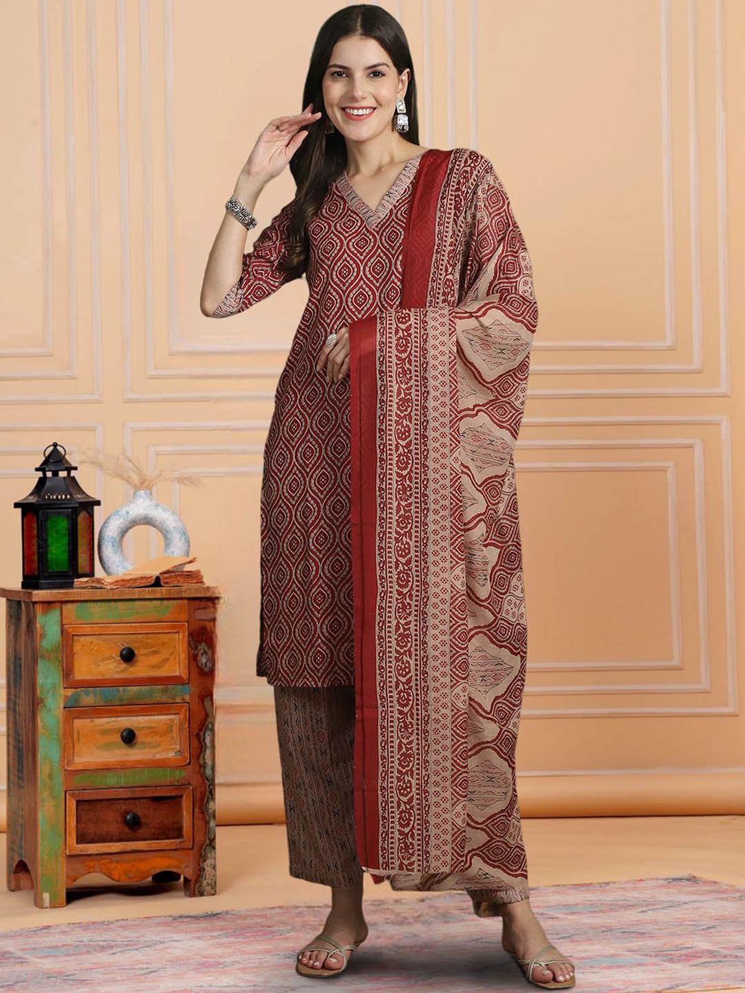 

7Threads Ethnic Motifs Printed V-Neck Pure Cotton Kurta with Trousers & Dupatta, Maroon