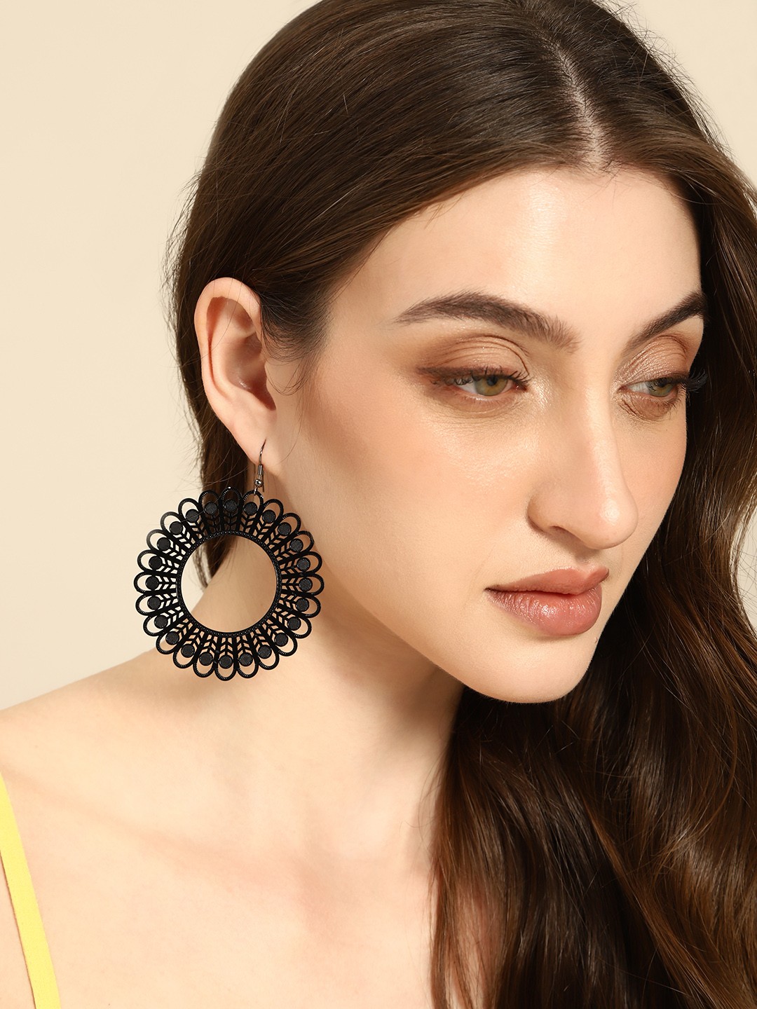 

Sangria Circular Drop Earrings, Black
