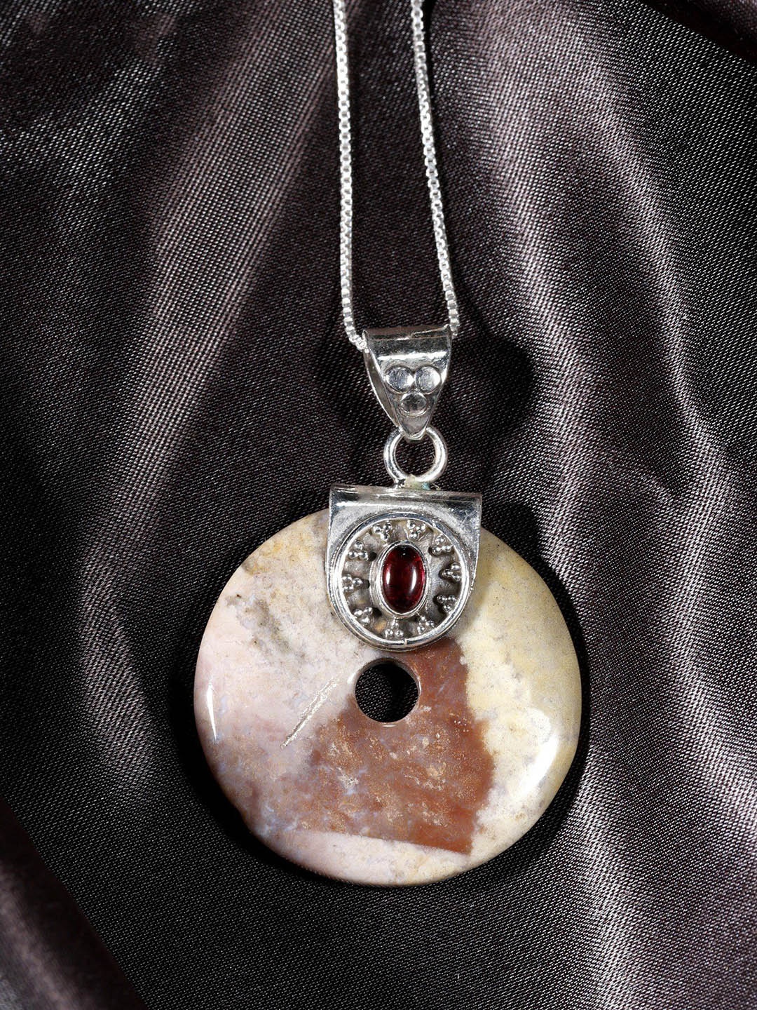 

Exotic India Agate Gemstone and Garnet Stone Sterling Silver Pendant