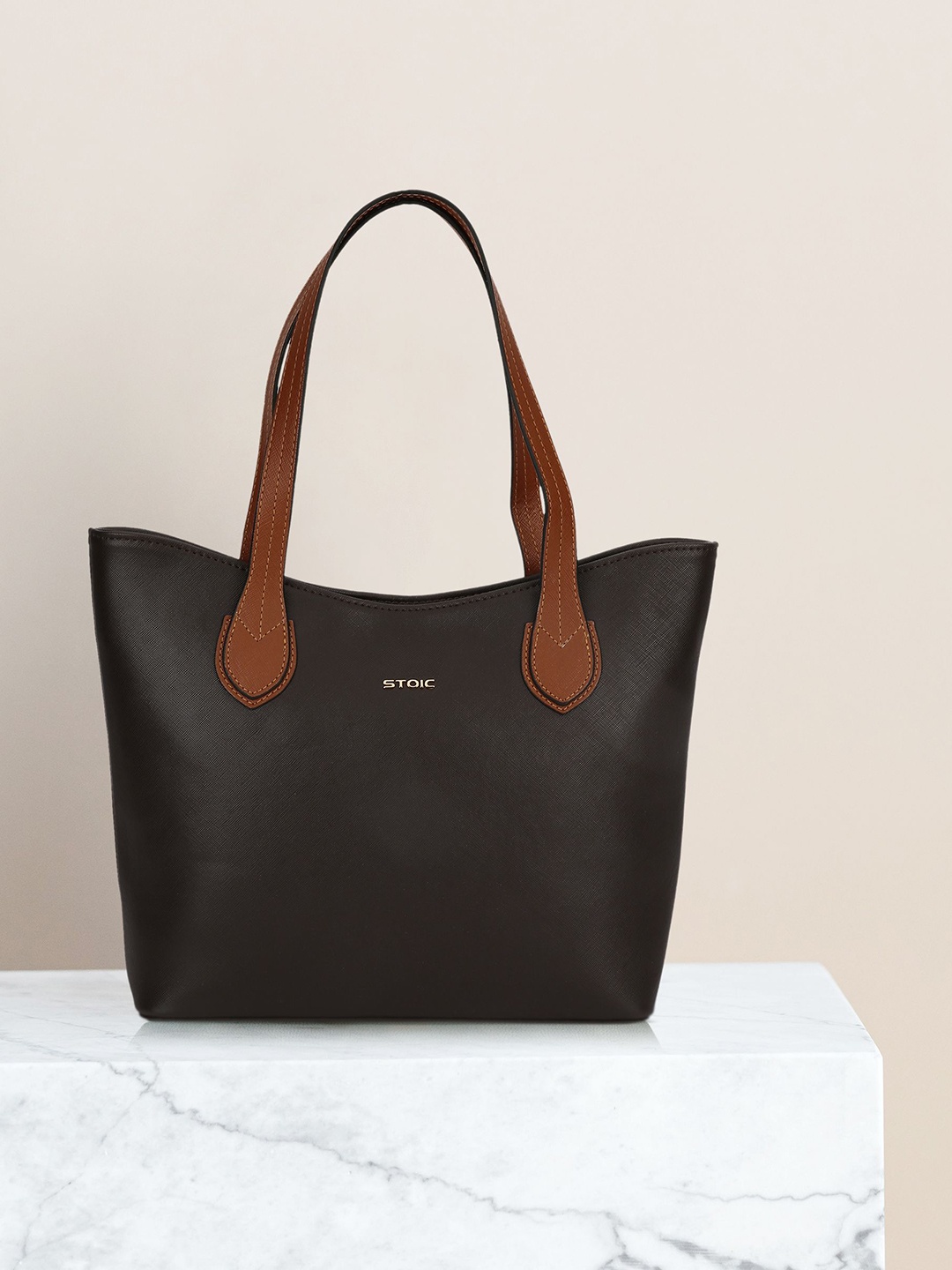 

STOIC Women Solid Oversized Bowling Shoulder Bag, Black